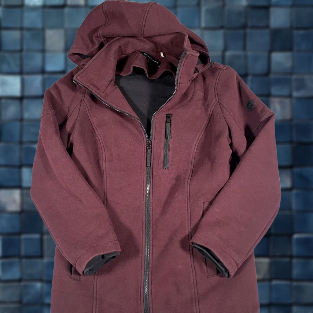 Vintage Andrew Marc Jacket Womens Medium Burgundy Hooded Softshell Full Zip Stretch Coat Size M / US 6-8 / IT 42-44 - 1 Thumbnail