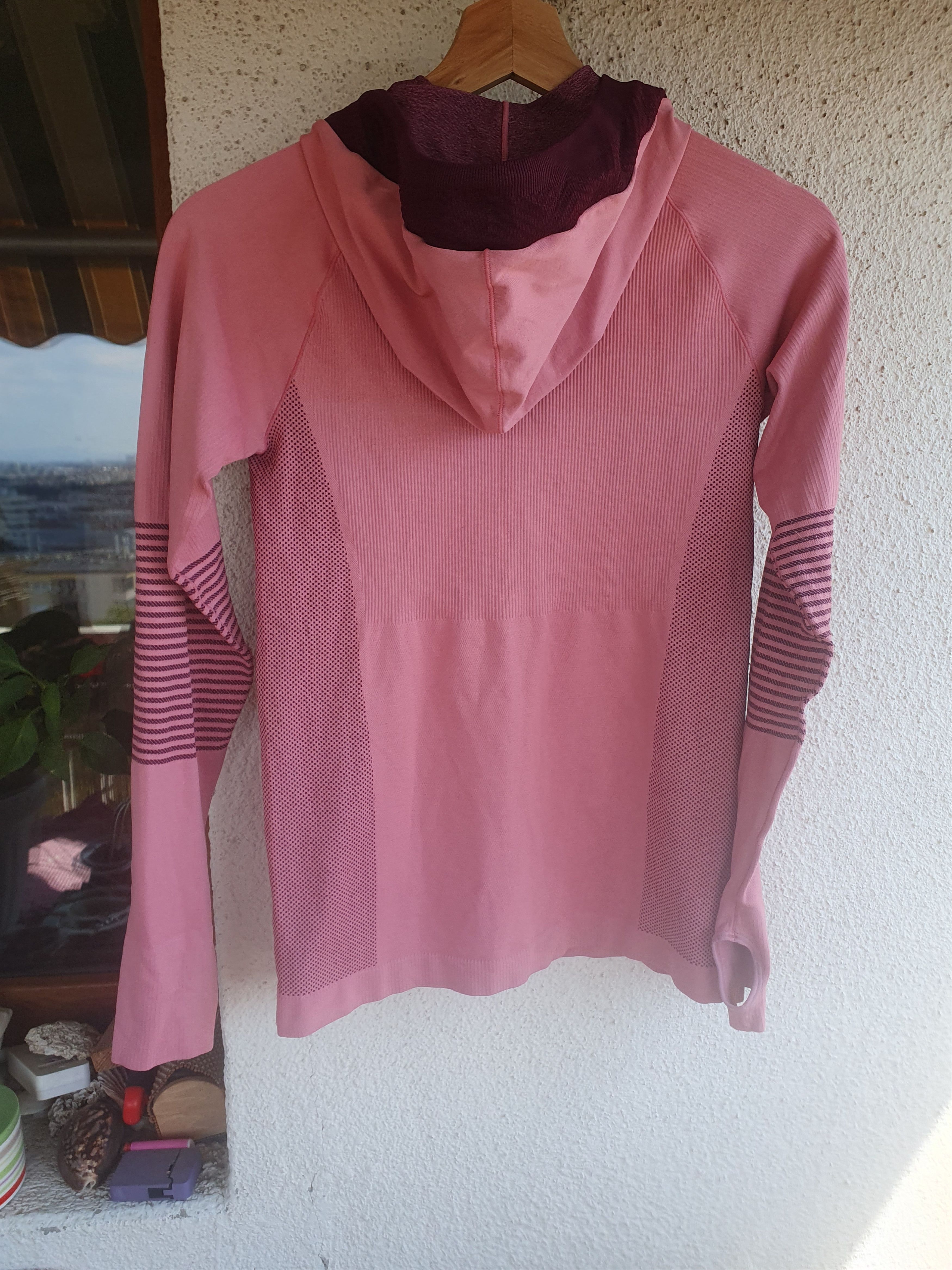 Other Kari Traa Long Sleeve Hooded Activewear Base Layer XS/S Size S / US 4 / IT 40 - 2 Thumbnail