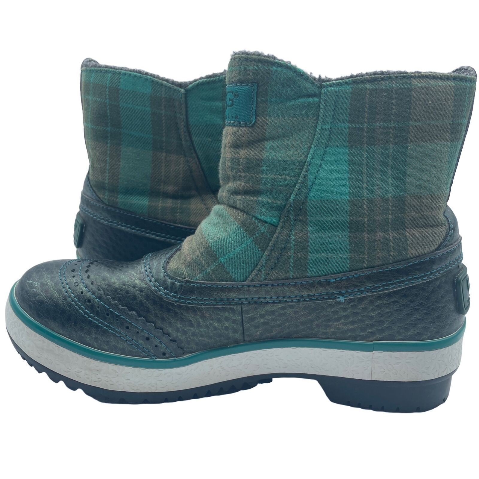 Ugg UGG Marais Waterproof Ankle Boot Green Plaid Womens Size 5 Size US 5 / IT 35 - 6 Thumbnail