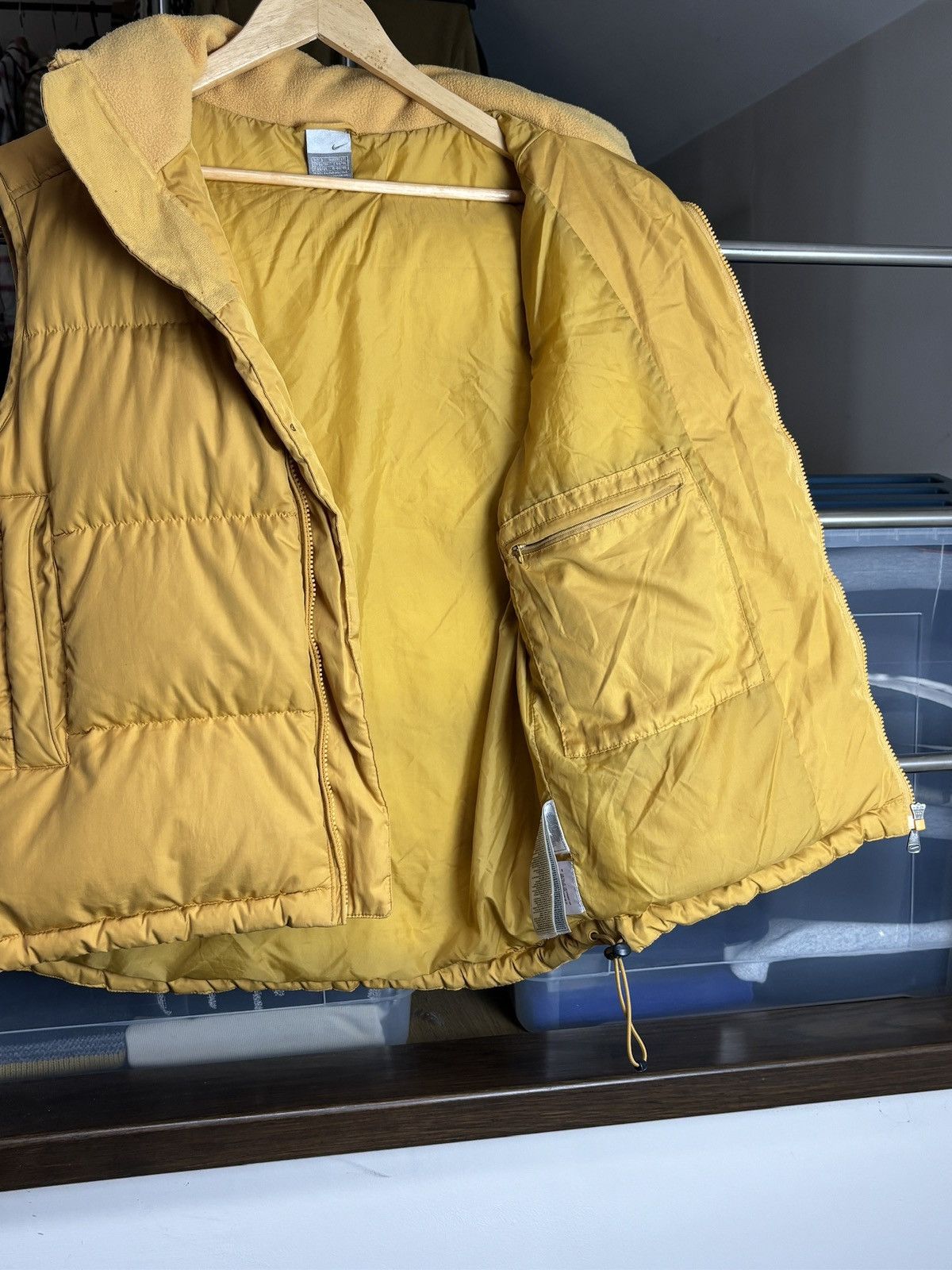 Nike 00s Nike Down Vest Vintage Outdoor Puffer Size US S / EU 44-46 / 1 - 6 Thumbnail