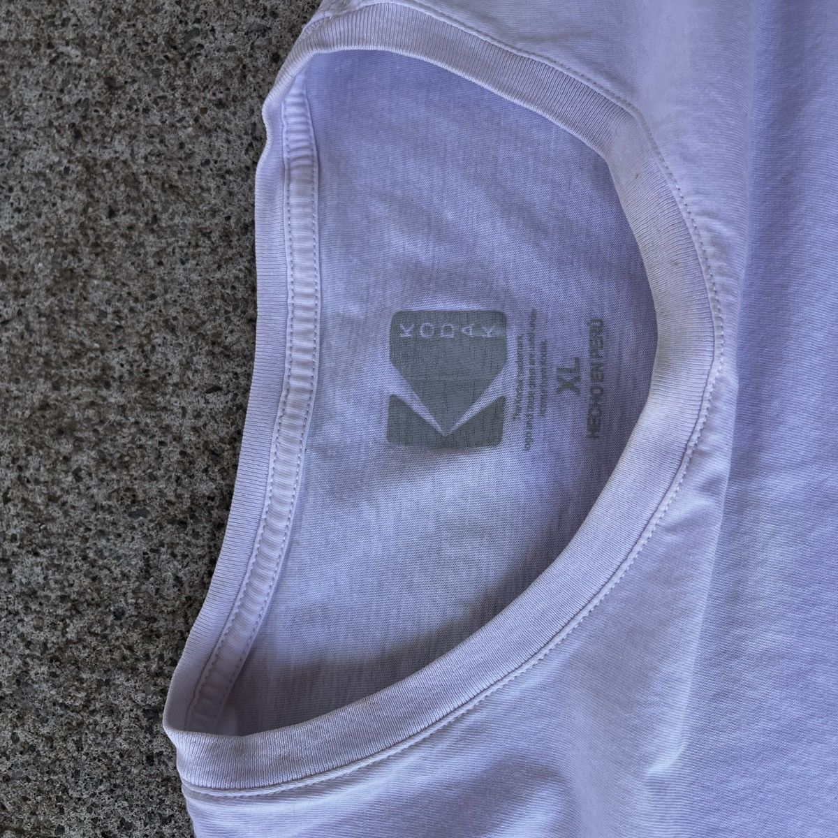 Vintage Vintage Kodak Camera T-Shirt Stained XL Y2K 00’s Size US XL / EU 56 / 4 - 6 Thumbnail