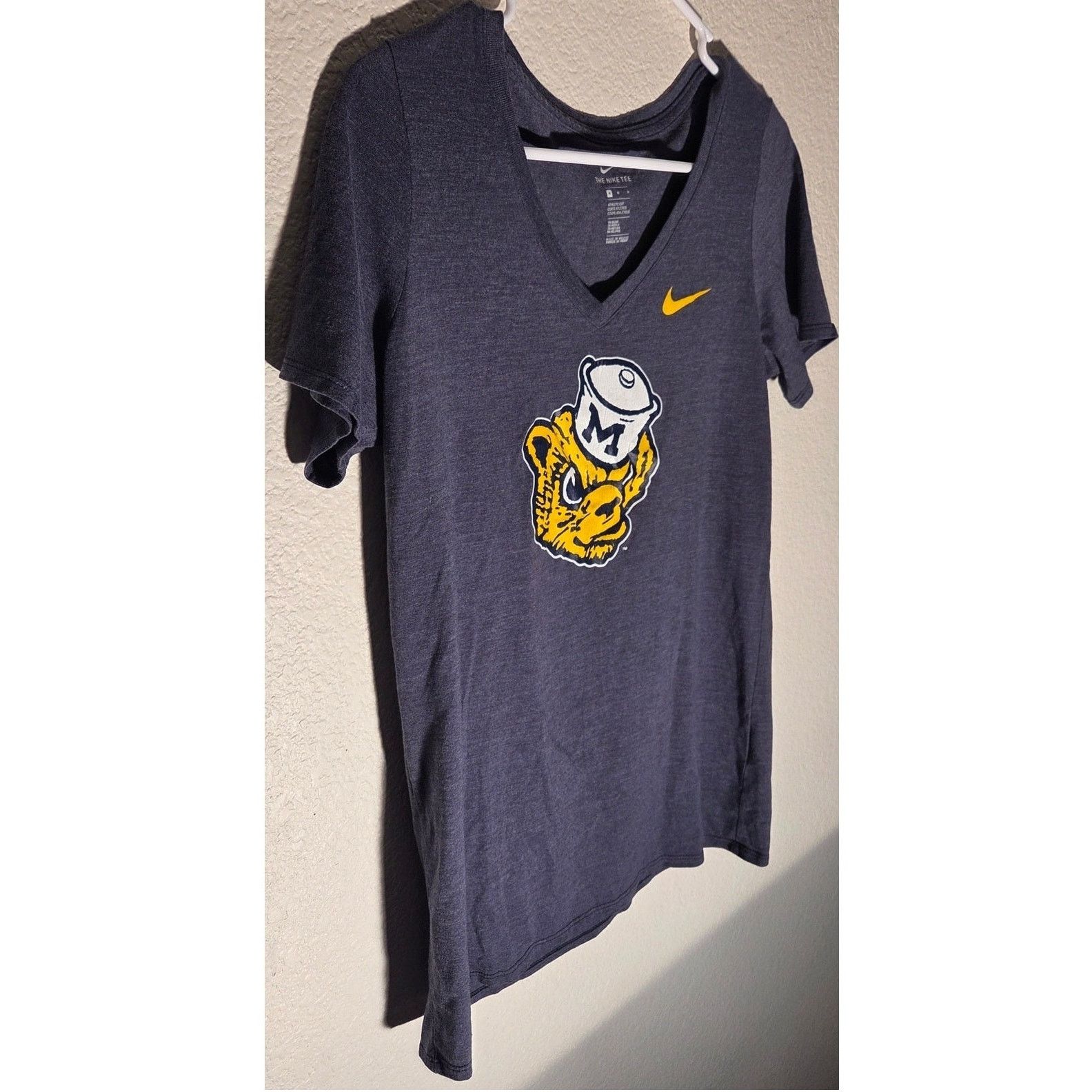 Nike Nike Michigan Wolverines Women's Navy Blue V-Neck Tee - M Size M / US 6-8 / IT 42-44 - 2 Thumbnail