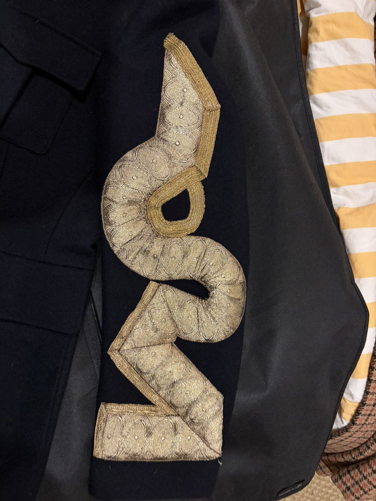 Dries Van Noten Dries Van Noten FW16 Heavy Embellished Coat Size US L / EU 52-54 / 3 - 11 Thumbnail