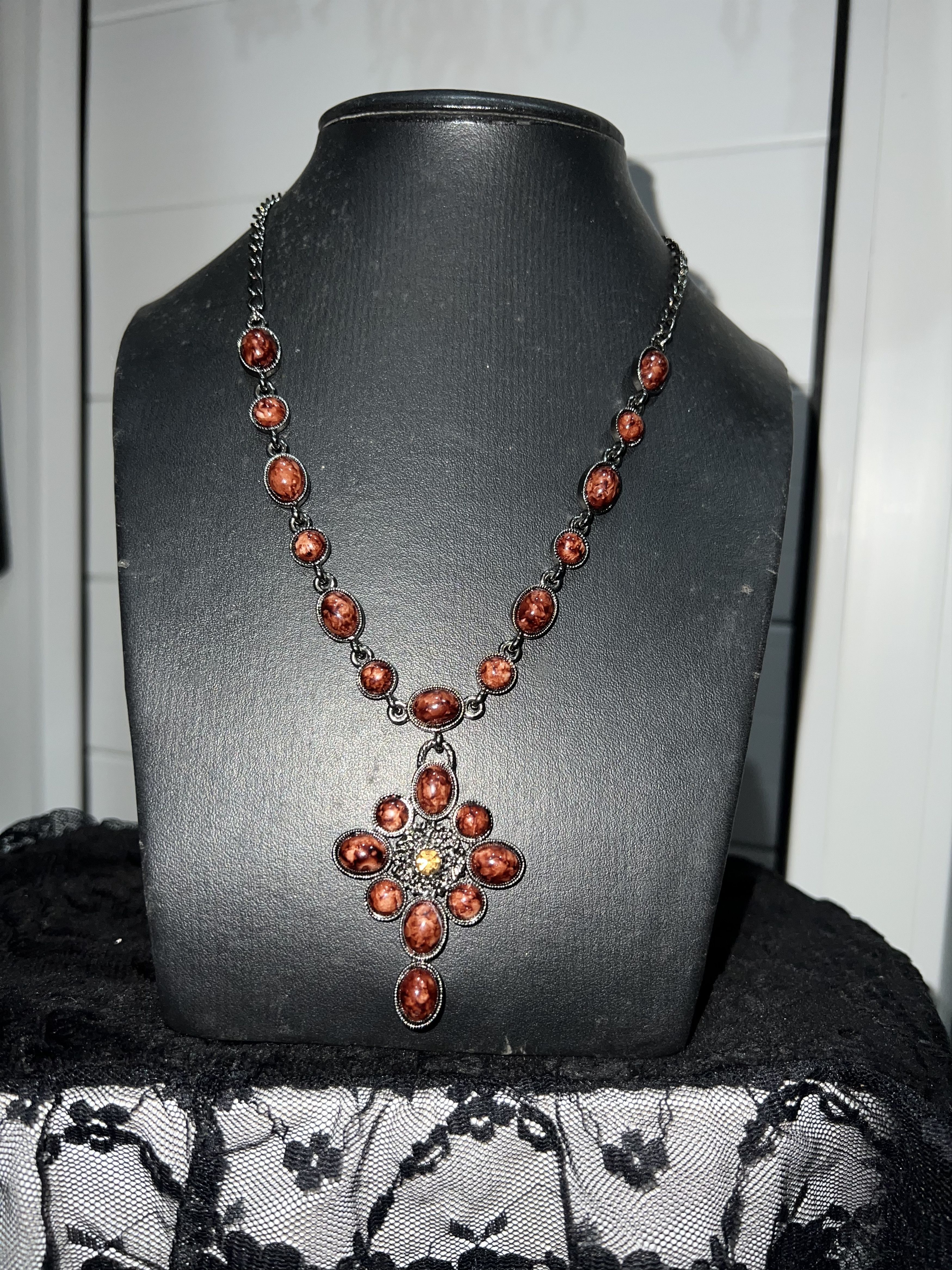 Other ➕Cross reddish spiny oyster stones necklace 🥀 Size ONE SIZE - 13 Thumbnail
