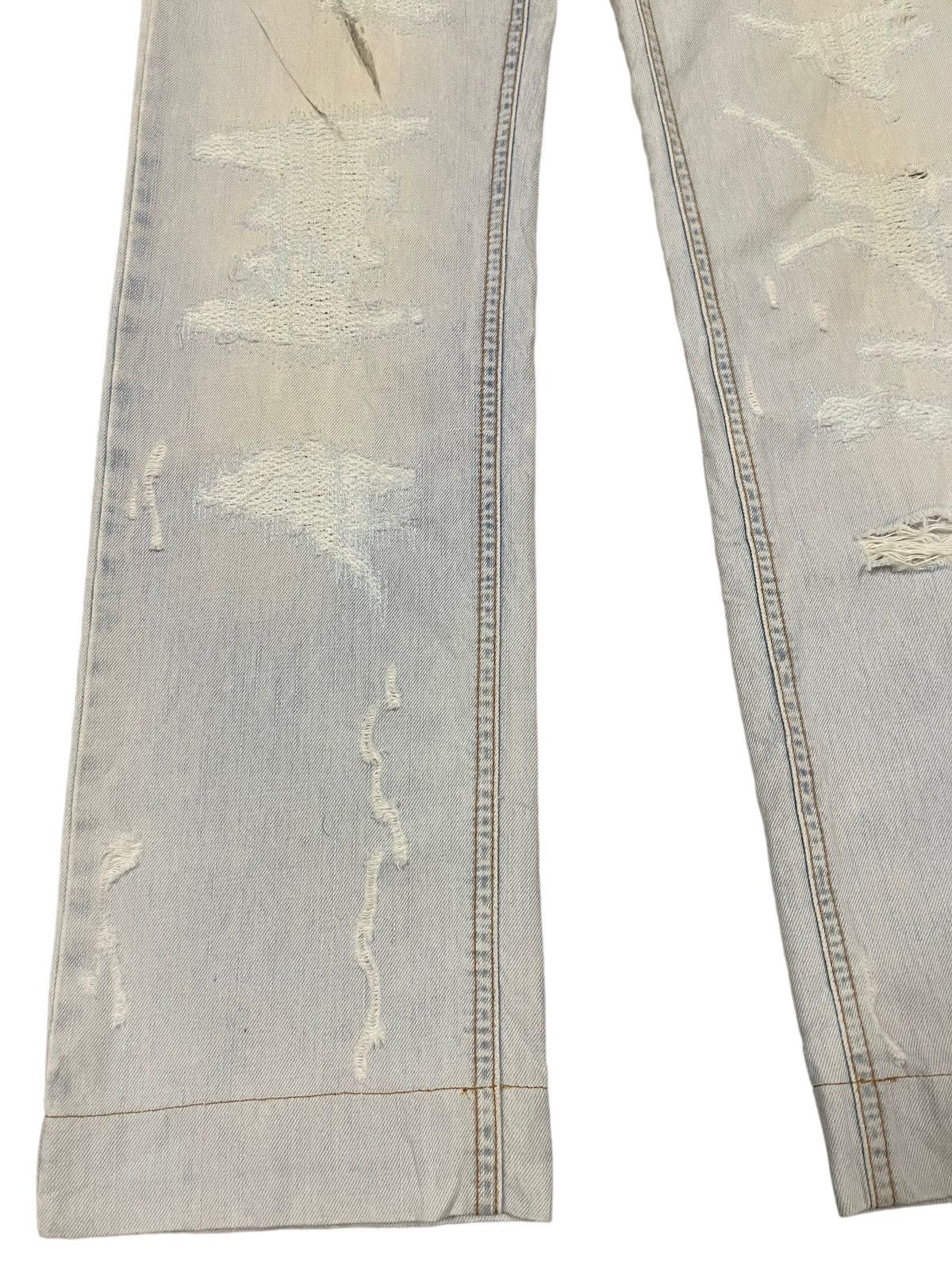 Dolce & Gabbana Vintage Dolce & Gabbana Italy Blue Wash Distressed Jeans Size US 31 - 5 Thumbnail