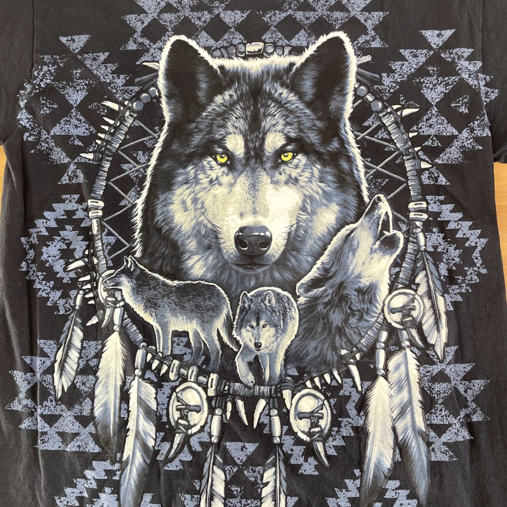 Vintage VINTAGE Wolf Brand T-Shirt Men Small Black Blue 90s Wolf Spirit Graphic Cotton Size US S / EU 44-46 / 1 - 3 Thumbnail