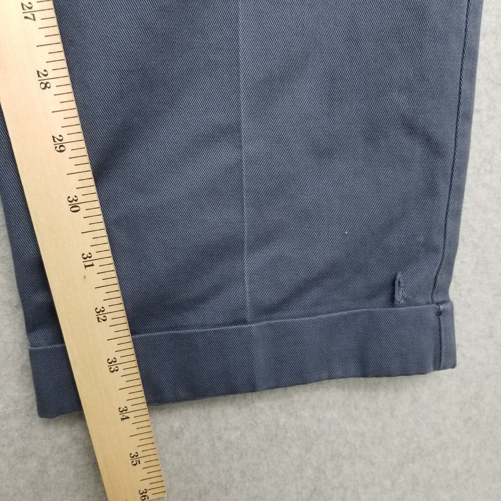 Tommy Hilfiger Tommy Hilfiger Pants Mens 35x34 Pockets Distressed Straight Size US 35 - 9 Thumbnail