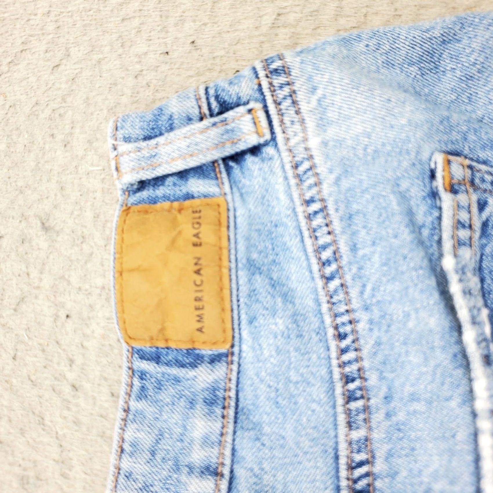 American Eagle Outfitters American Eagle Outfitters Womens 2 Blue Denim 5-Pocket Design Mom Shorts Adult Size 2 Blue Denim Shorts Size 26" / US 2 / IT 38 - 7 Thumbnail