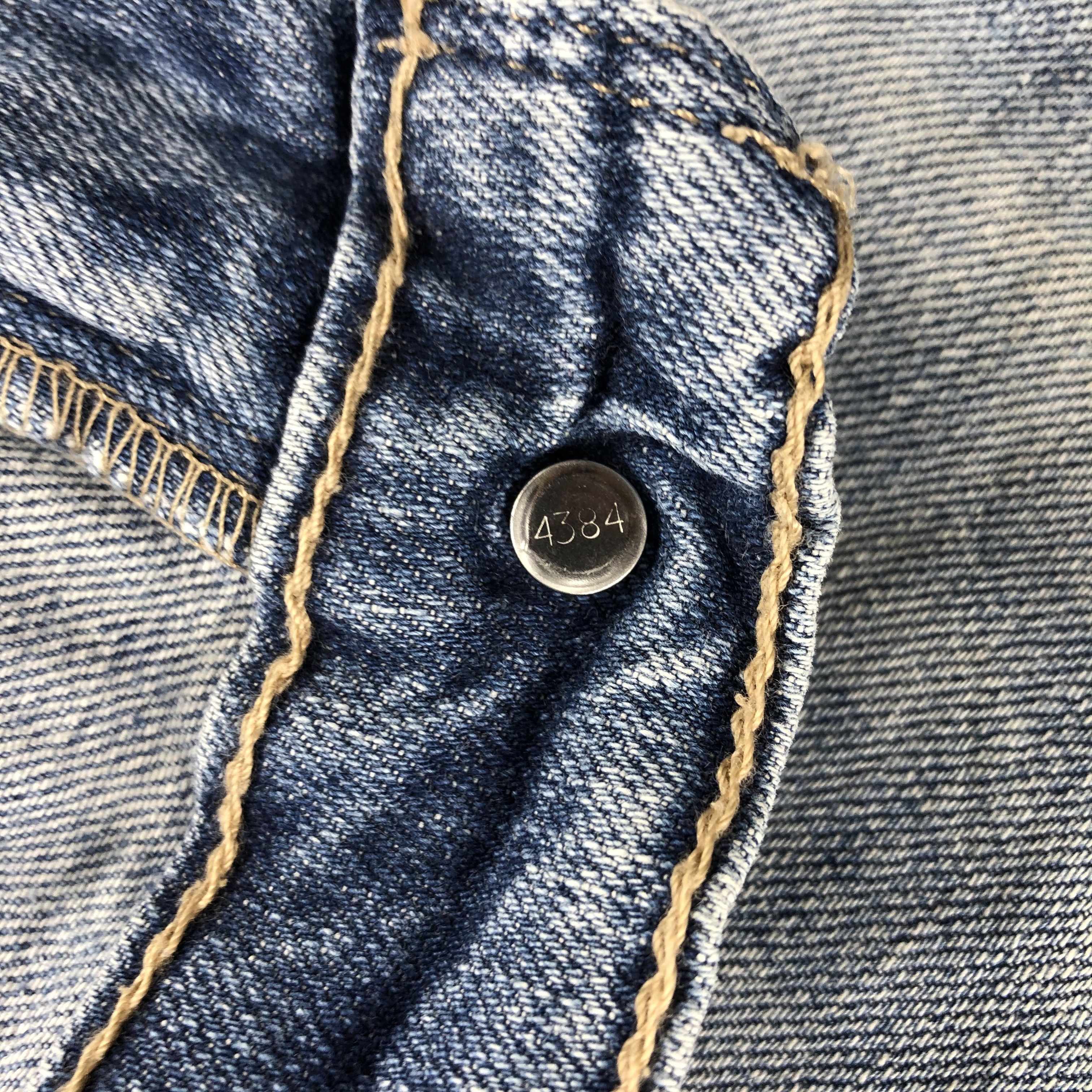 Levi's × Vintage Vintage Blue Wash Levis 504 Jeans-JM2433 Size US 33 - 9 Thumbnail