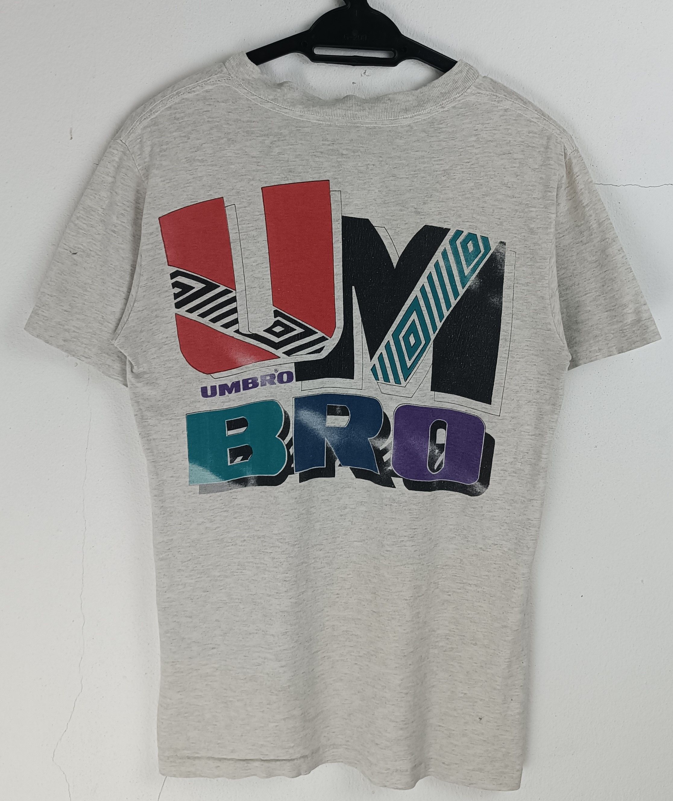 Umbro VINTAGE 90'S UMBRO SPORTSWEAR TEE VERY RARE SINGLE STITCH Size US S / EU 44-46 / 1 - 3 Thumbnail