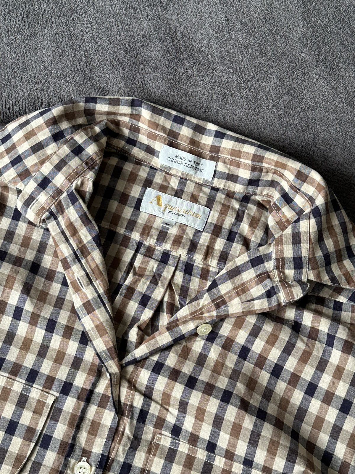 Aquascutum × Vintage Aquascutum Bottom Up Shirt NovaCheck Size M Size US M / EU 48-50 / 2 - 6 Thumbnail