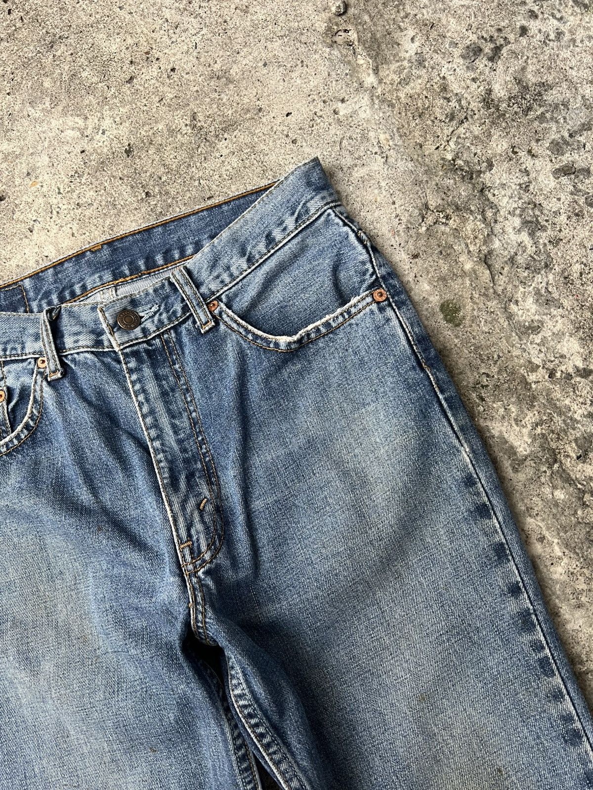 Levi's Vintage Levis 517 Mud Wash Jean Size US 29 - 10 Thumbnail