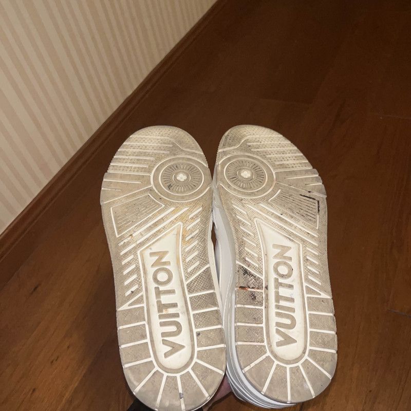 Louis Vuitton Louis Vuitton Trainer Sneakers in White -2508 Size US 8 / EU 41 - 4 Thumbnail