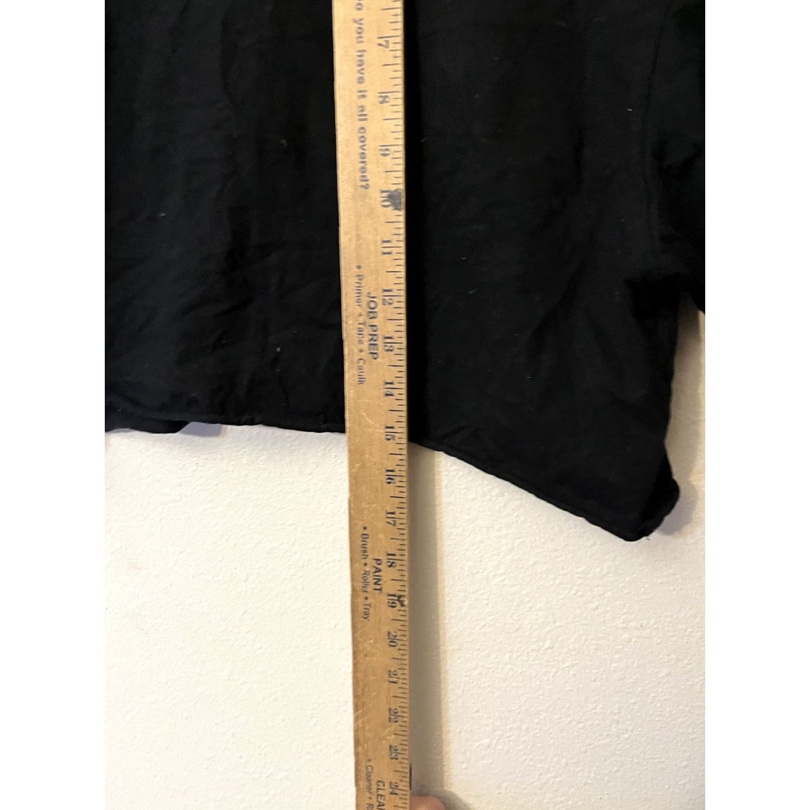 H&M H&M Divided T-Shirt Women’s Medium Black Solid Cropped Basic Shirt Womens M Black Divided Size M / US 6-8 / IT 42-44 - 5 Thumbnail