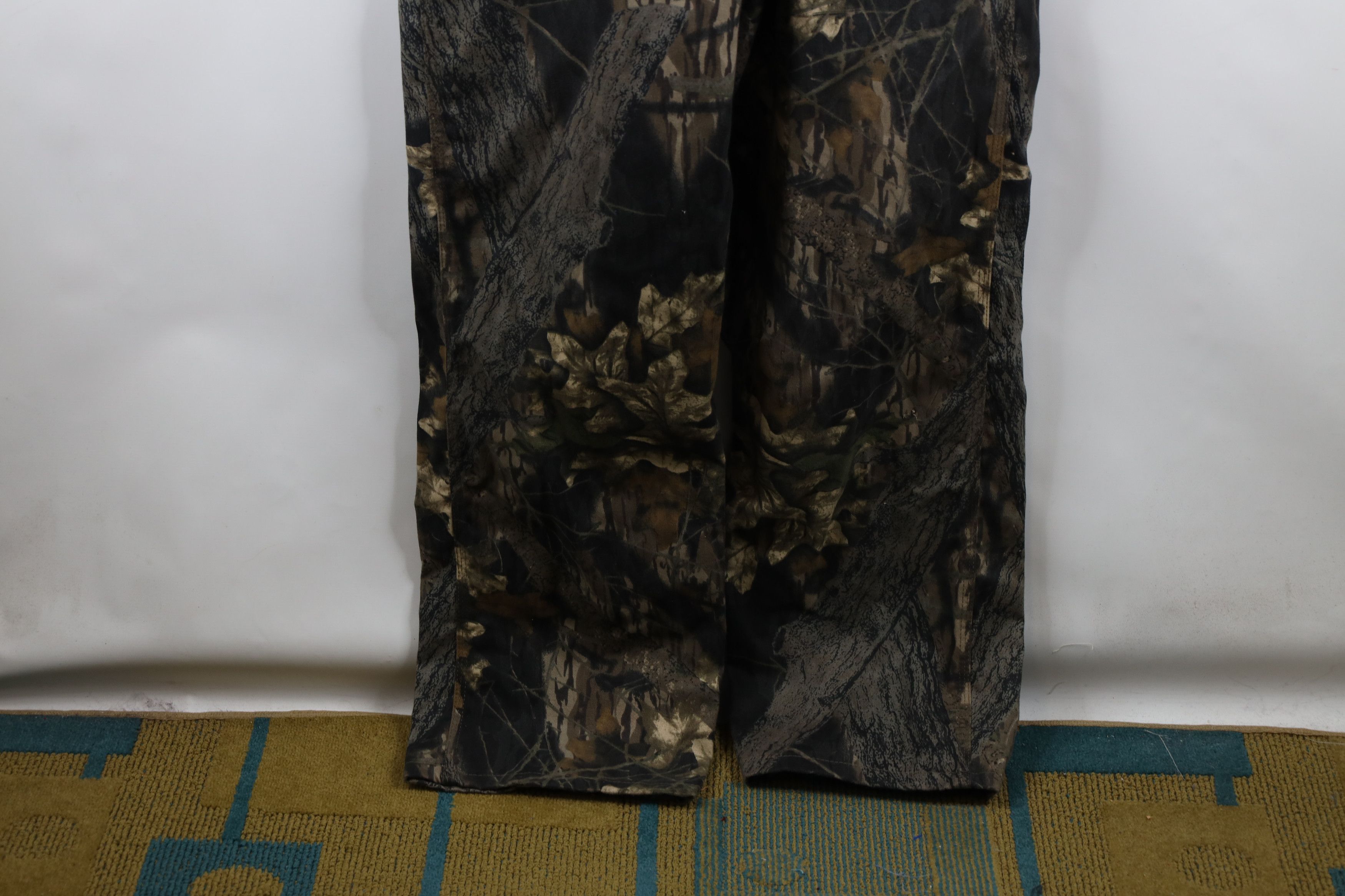 Vintage Vintage 90s Mossy Oak Camouflage Wide Leg Denim Overalls Size US L / EU 52-54 / 3 - 5 Thumbnail