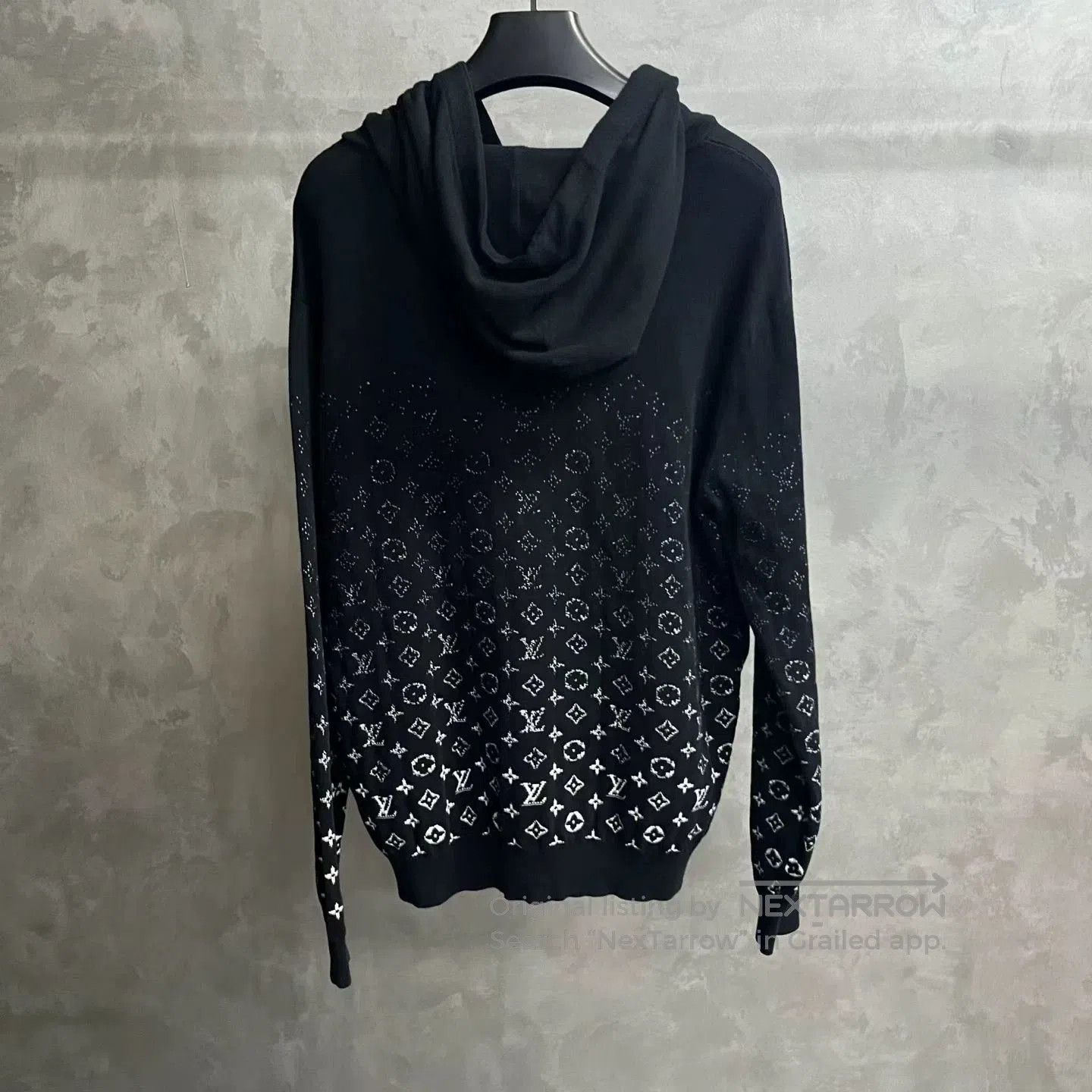 Louis Vuitton Louis Vuitton Black Gradient Print Hoodie. Size US XL / EU 56 / 4 - 5 Thumbnail