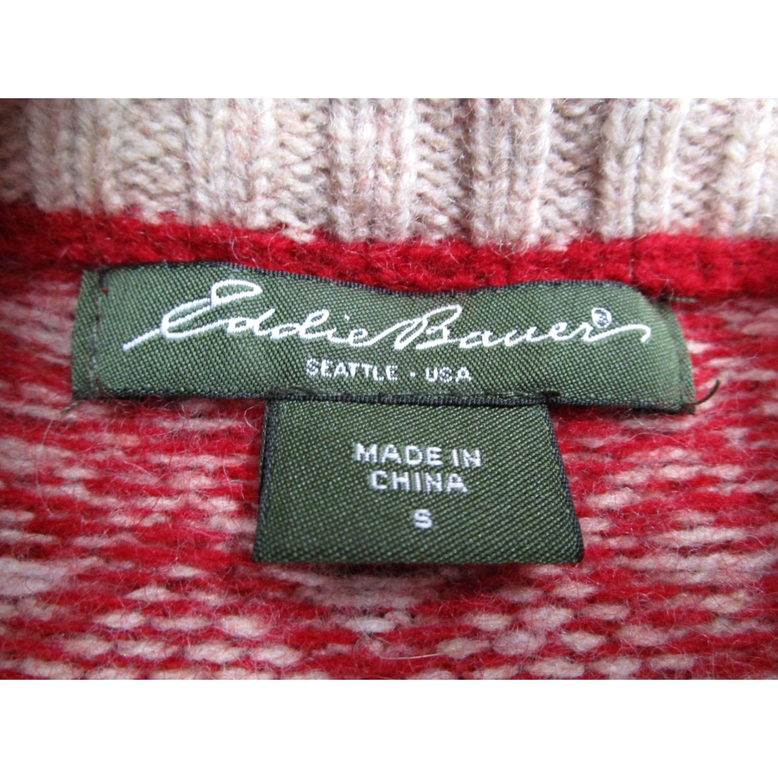 Eddie Bauer Eddie Bauer Cardigan Women Small Red Fair Isle Knit Sweater - Button Up Lambswool Blend V-Neck Pockets All Seasons Casual/Workwear Size S / US 4 / IT 40 - 2 Thumbnail