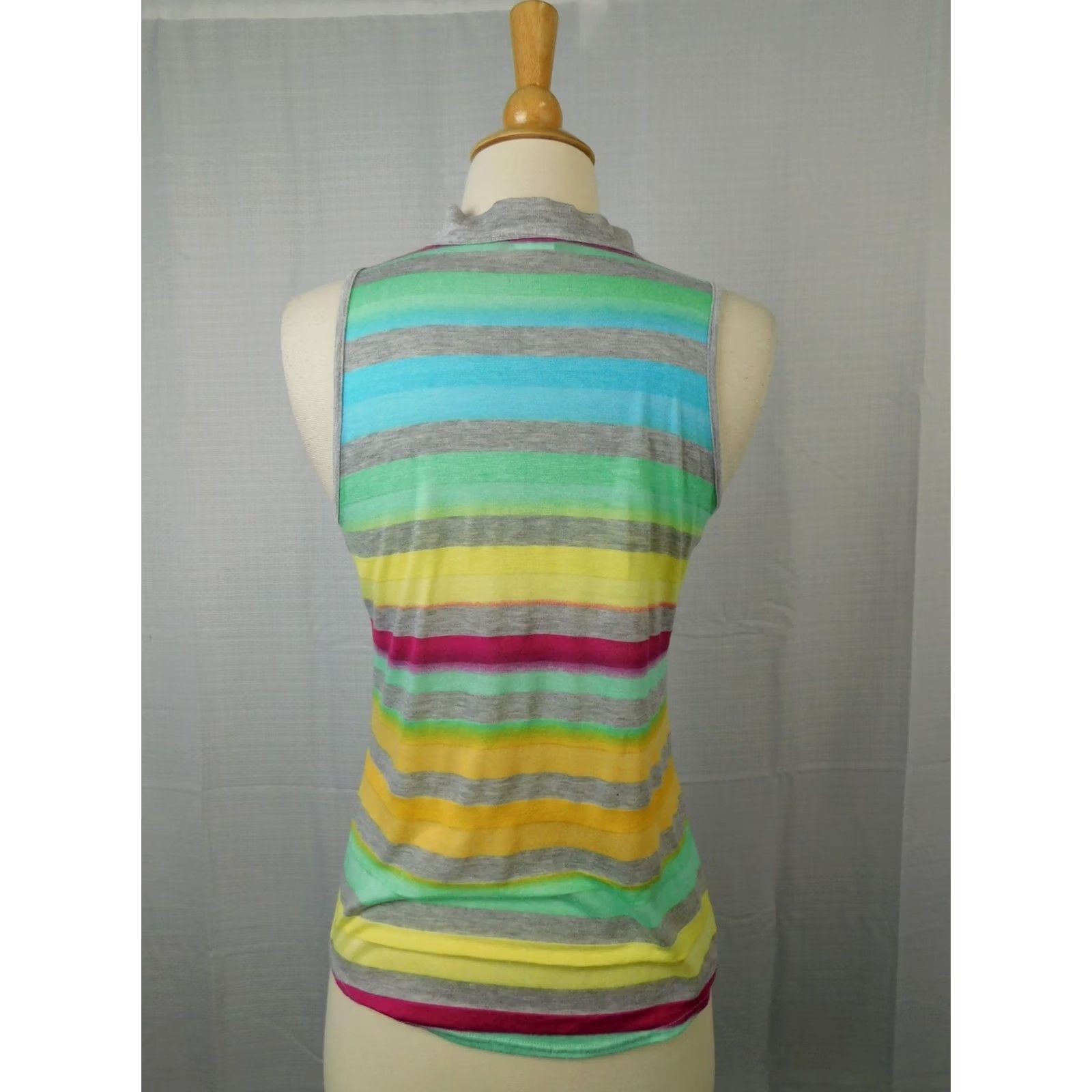 Vintage Body Central Sleeveless Collared Tie-Front Button Up Top Multi Stripe Small 2526 Shirt Women XS? Size S / US 4 / IT 40 - 3 Thumbnail