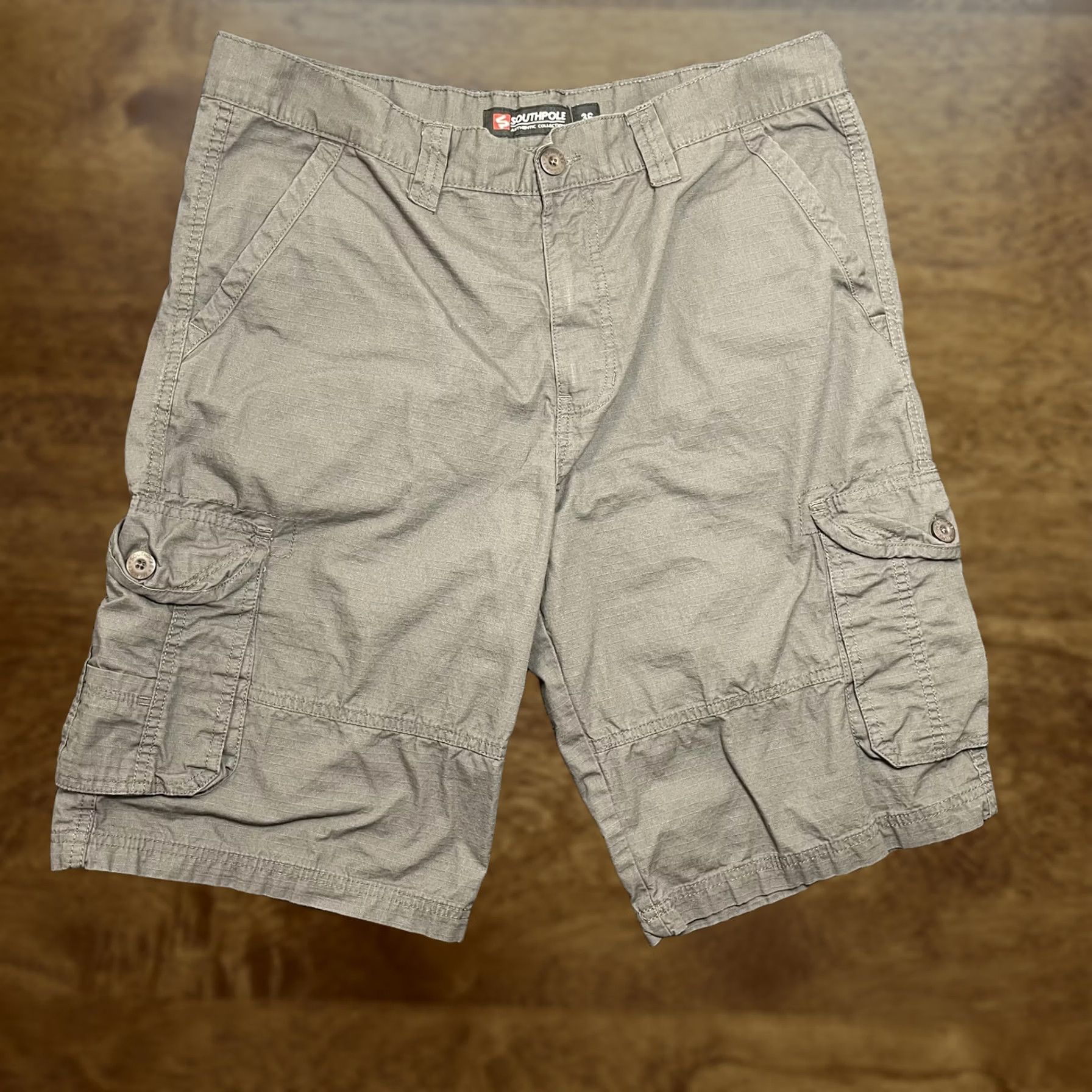 Southpole Southpole Cargo Shorts Mens 36 Gray Cotton Canvas Pockets Summer Size US 36 / EU 52 - 1 Thumbnail