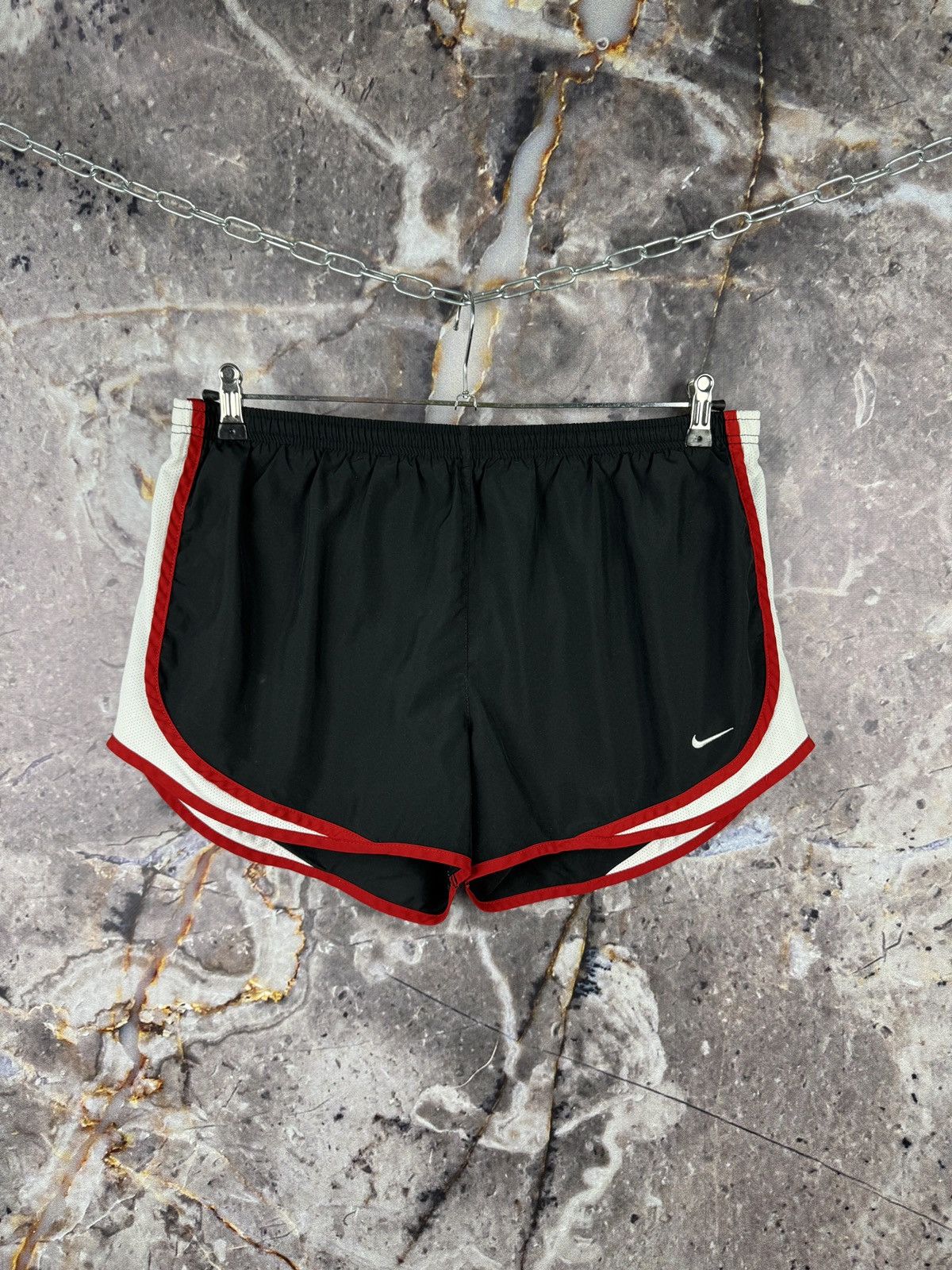 Nike Women’s Nike Running Shorts Black/Red Size Large Size 32" / US 10 / IT 46 - 1 Thumbnail