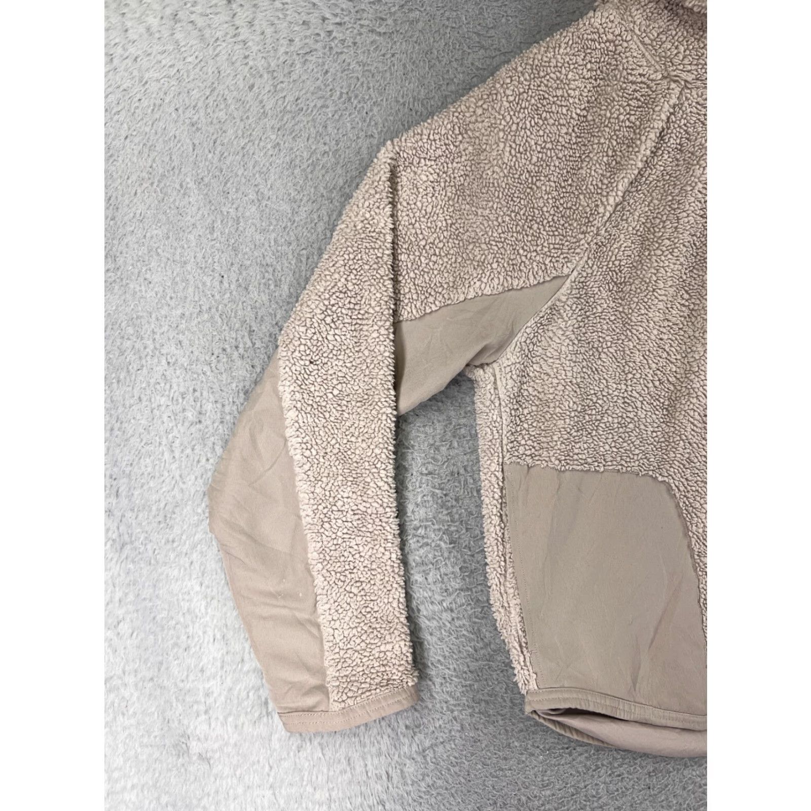 Nike Nike Sweater Women's Medium Beige 100% Polyester Sherpa Hooded Long Sleeve Crop Knit Pullover Fall Winter Size M / US 6-8 / IT 42-44 - 6 Thumbnail