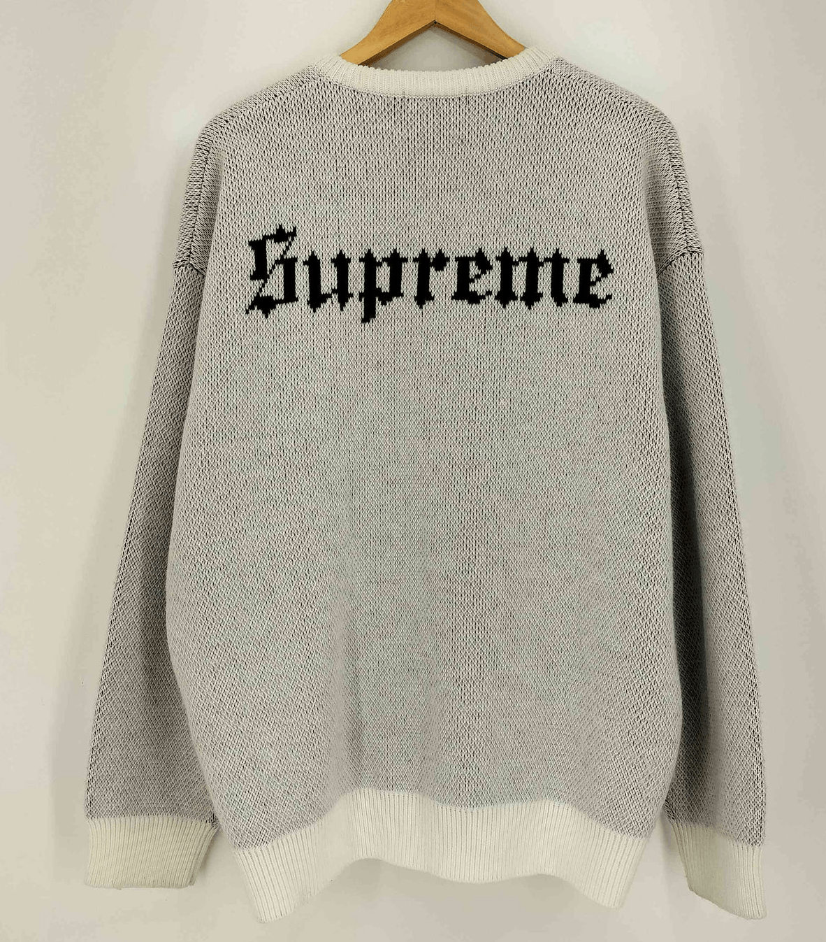 Supreme Supreme 24AW Snow White Sweater Size US XL / EU 56 / 4 - 2 Thumbnail