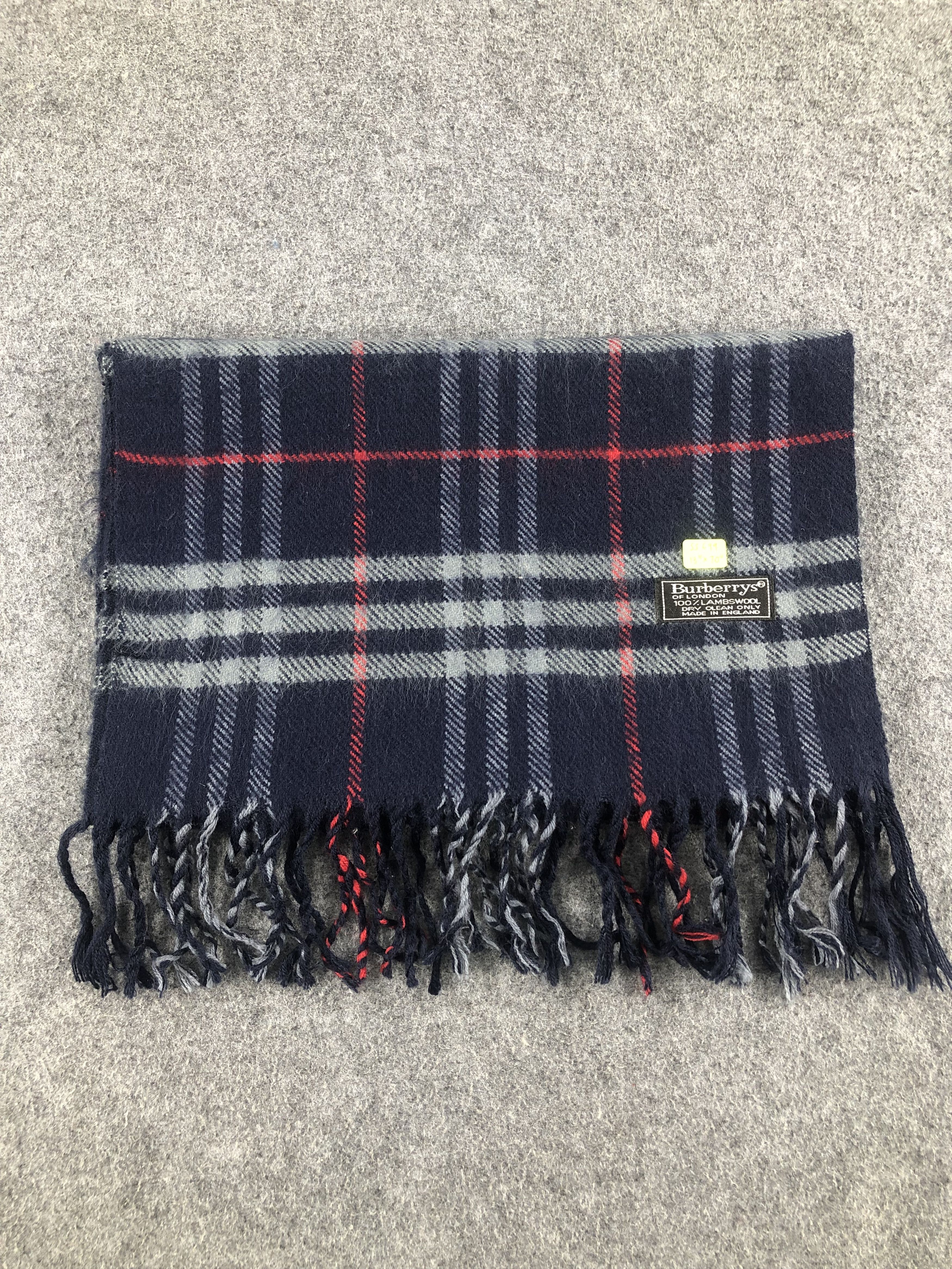 Burberry Burberry Scarf / Muffler / Neckwear Size ONE SIZE - 6 Thumbnail