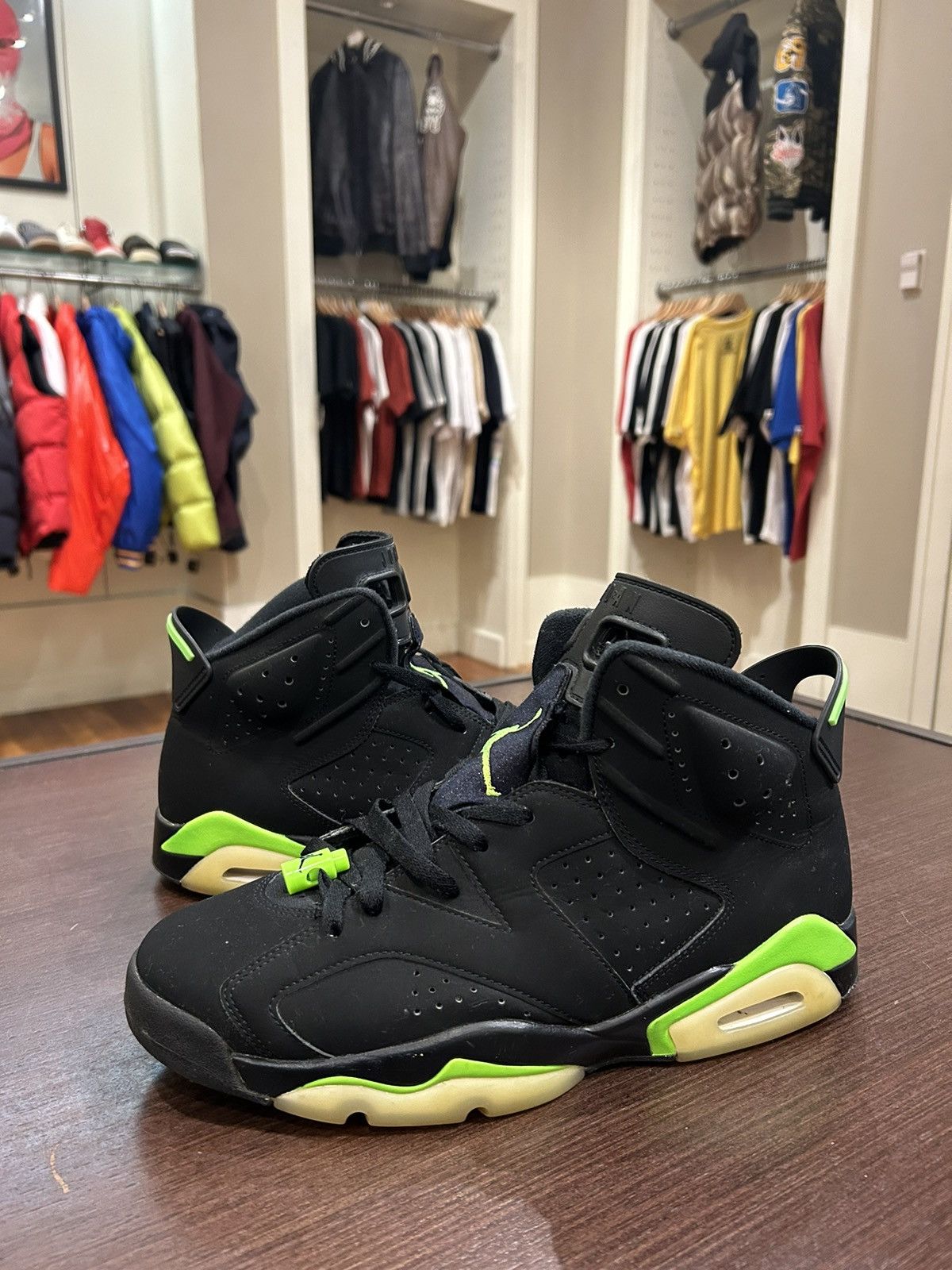 Jordan Retro Electric Green