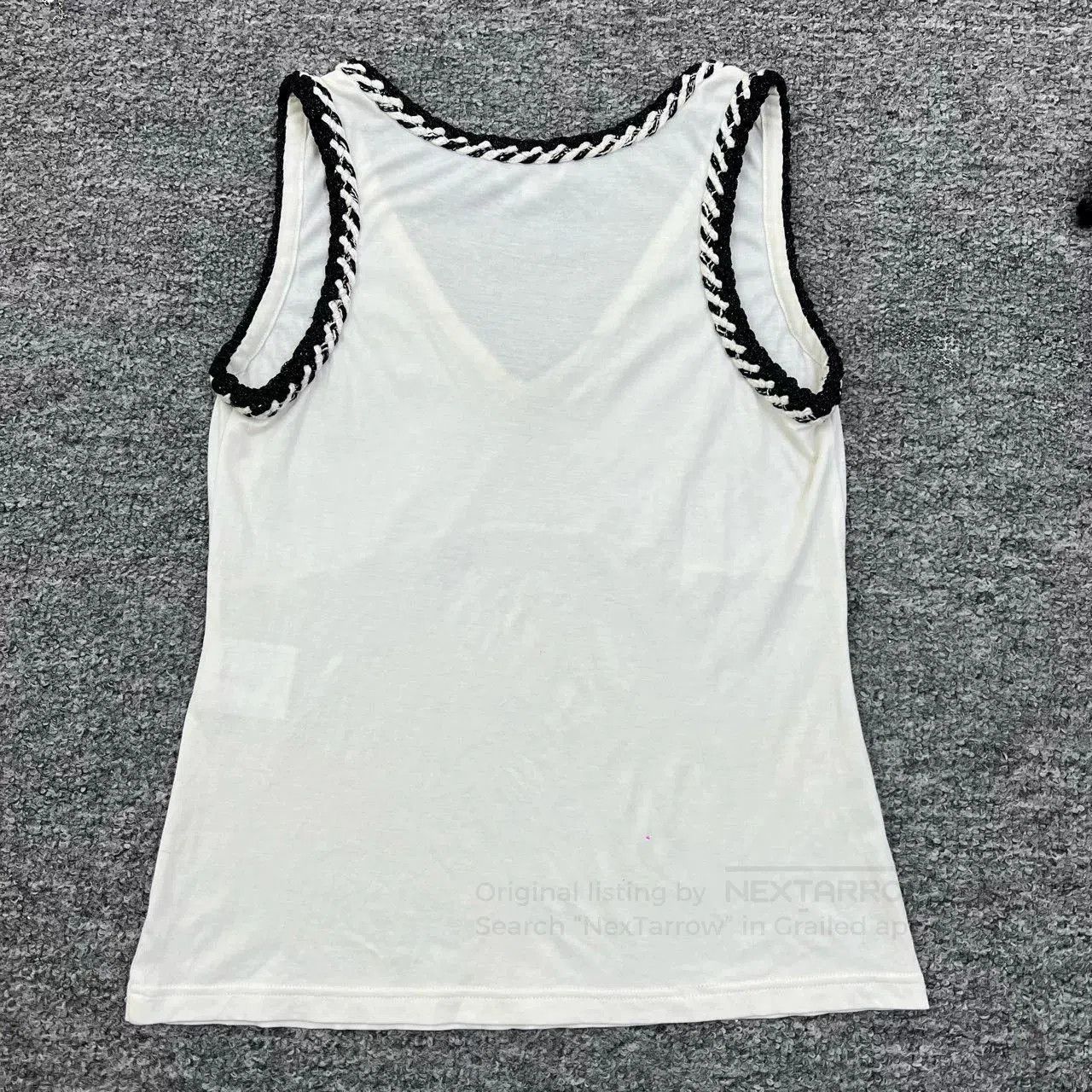 Chanel Chanel White Silver Trim Vest. Size XXS / US 00 / IT 34 - 2 Thumbnail