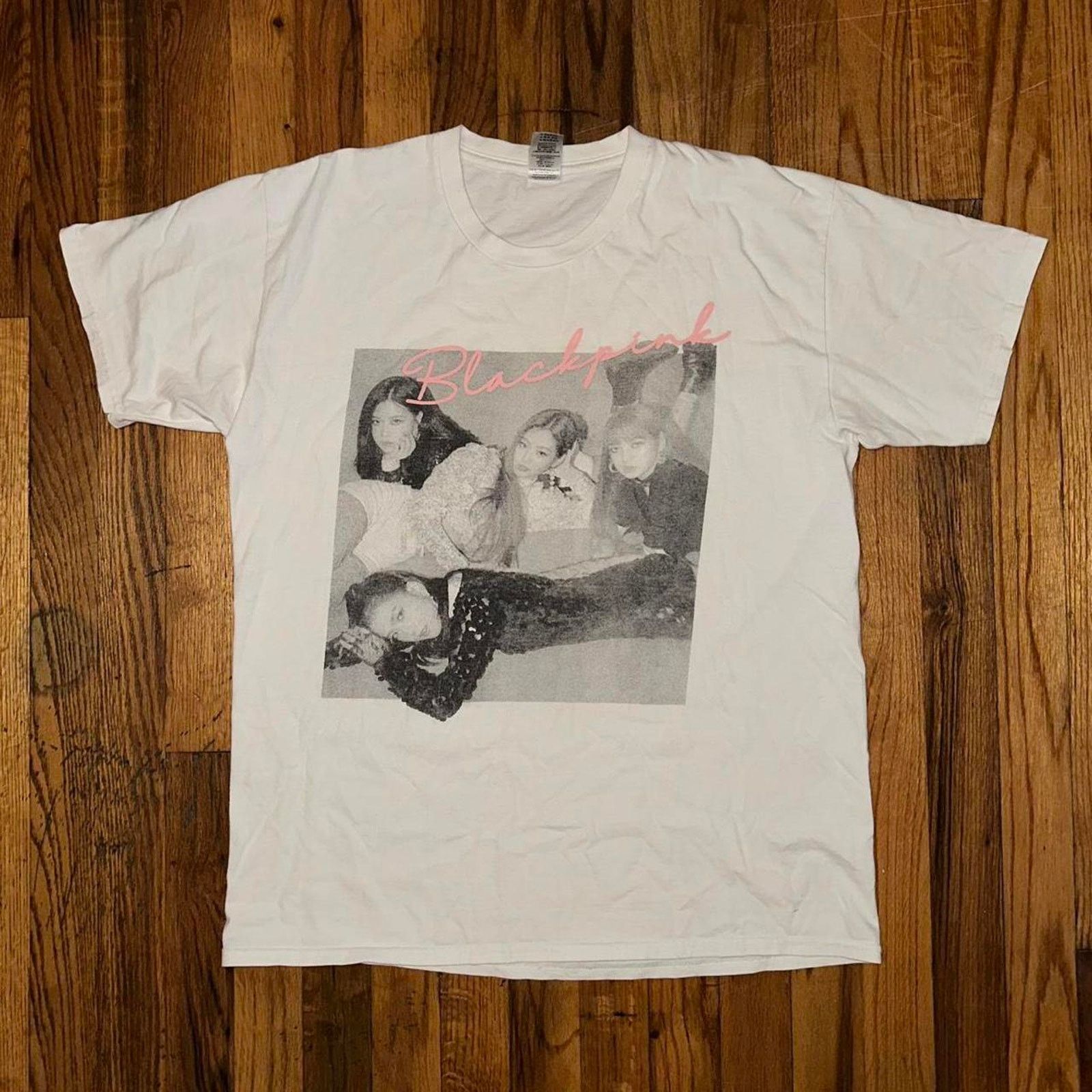 Band Tees × Gildan BLACKPINK K POP Tour T Shirt 2016 Band Tee size XL (asian) Size XL / US 12-14 / IT 48-50 - 1 Thumbnail