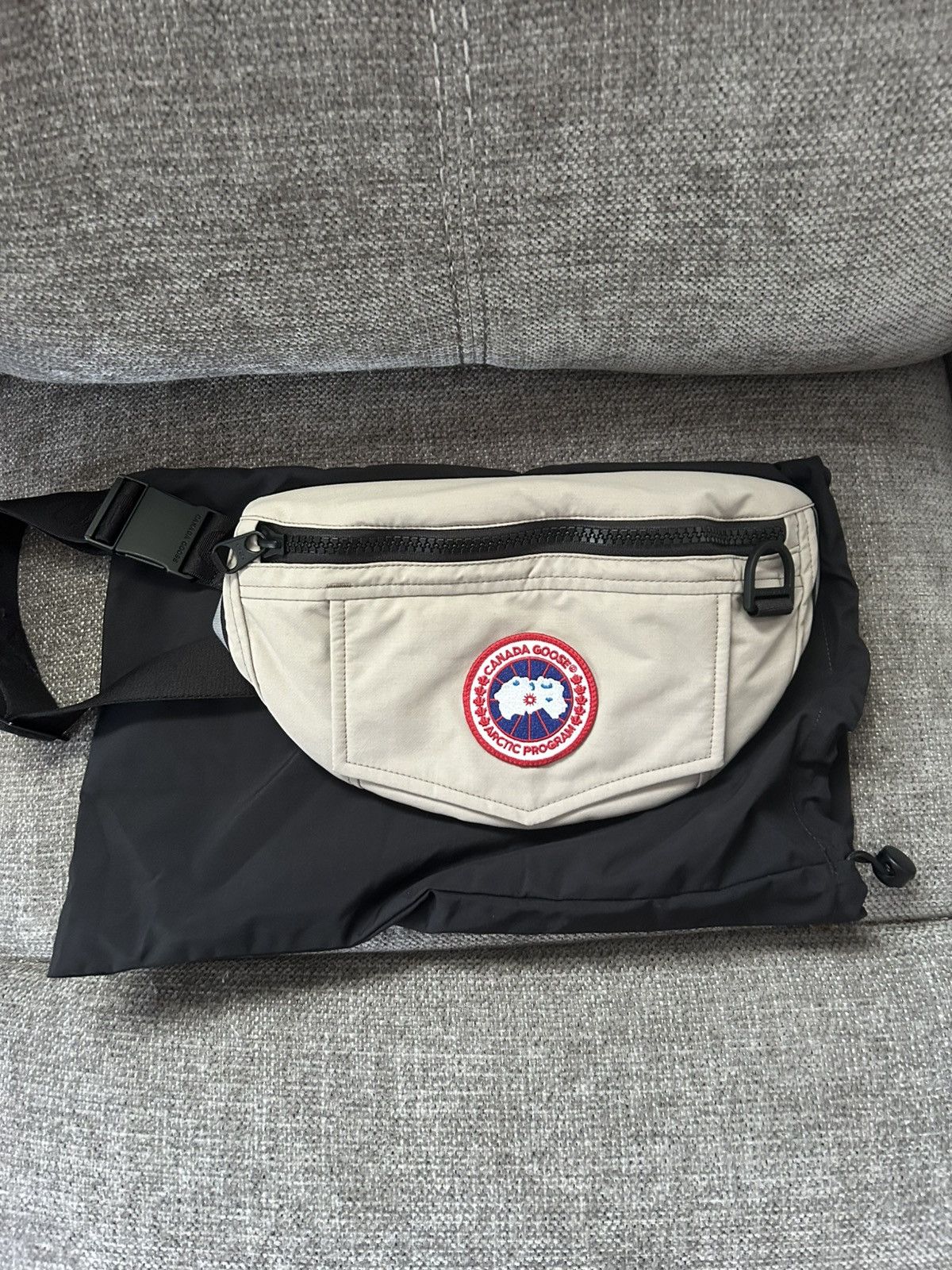 Canada Goose Waist Pack - Limestone Size ONE SIZE - 1 Thumbnail