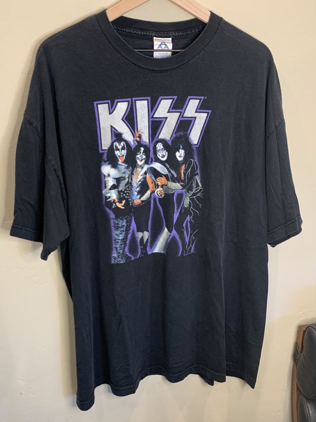 image of Band Tees x Kiss Vintage 2005 Kiss Glow Faded Band T-Shirt - 2Xl in Black, Men's