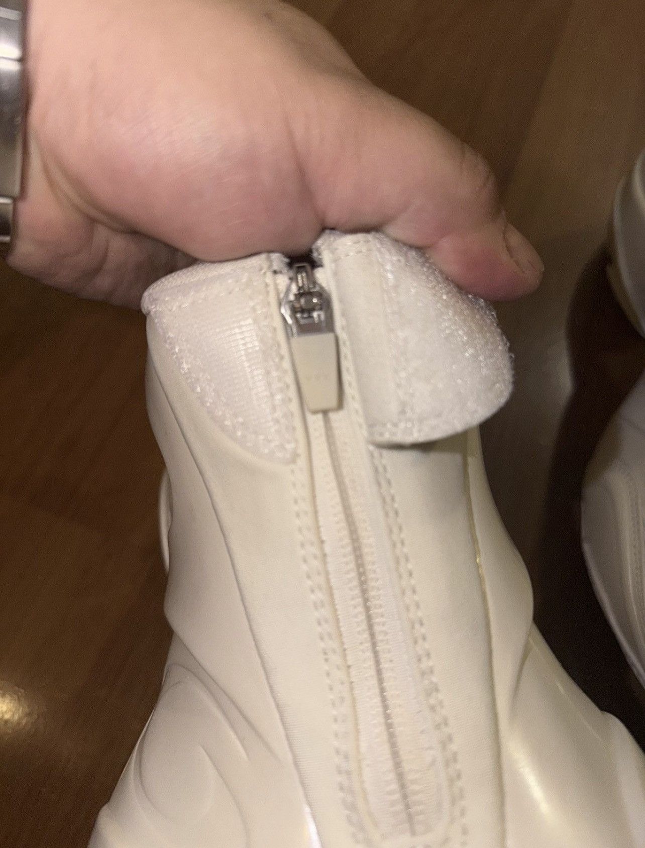 Balenciaga BALENCIAGA BASKETBALL SHOES Size US 9 / EU 42 - 10 Thumbnail