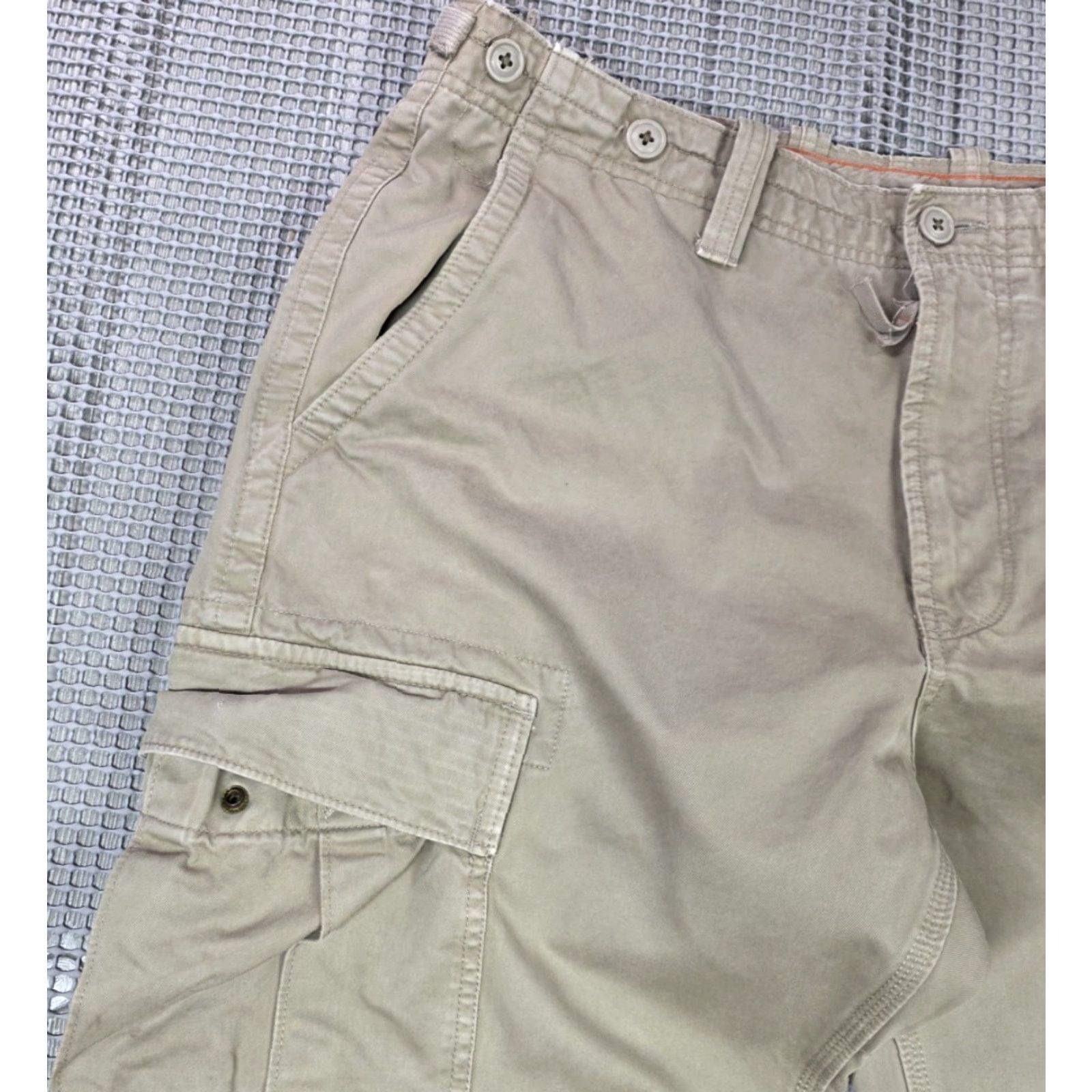 Gap VINTAGE Gap Cargo Pants Mens 36x30 Baggy Military Army Beige 90s Y2K Grunge Hip Hop Skater Cargo Pants Mens Beige Size US 36 / EU 52 - 6 Thumbnail