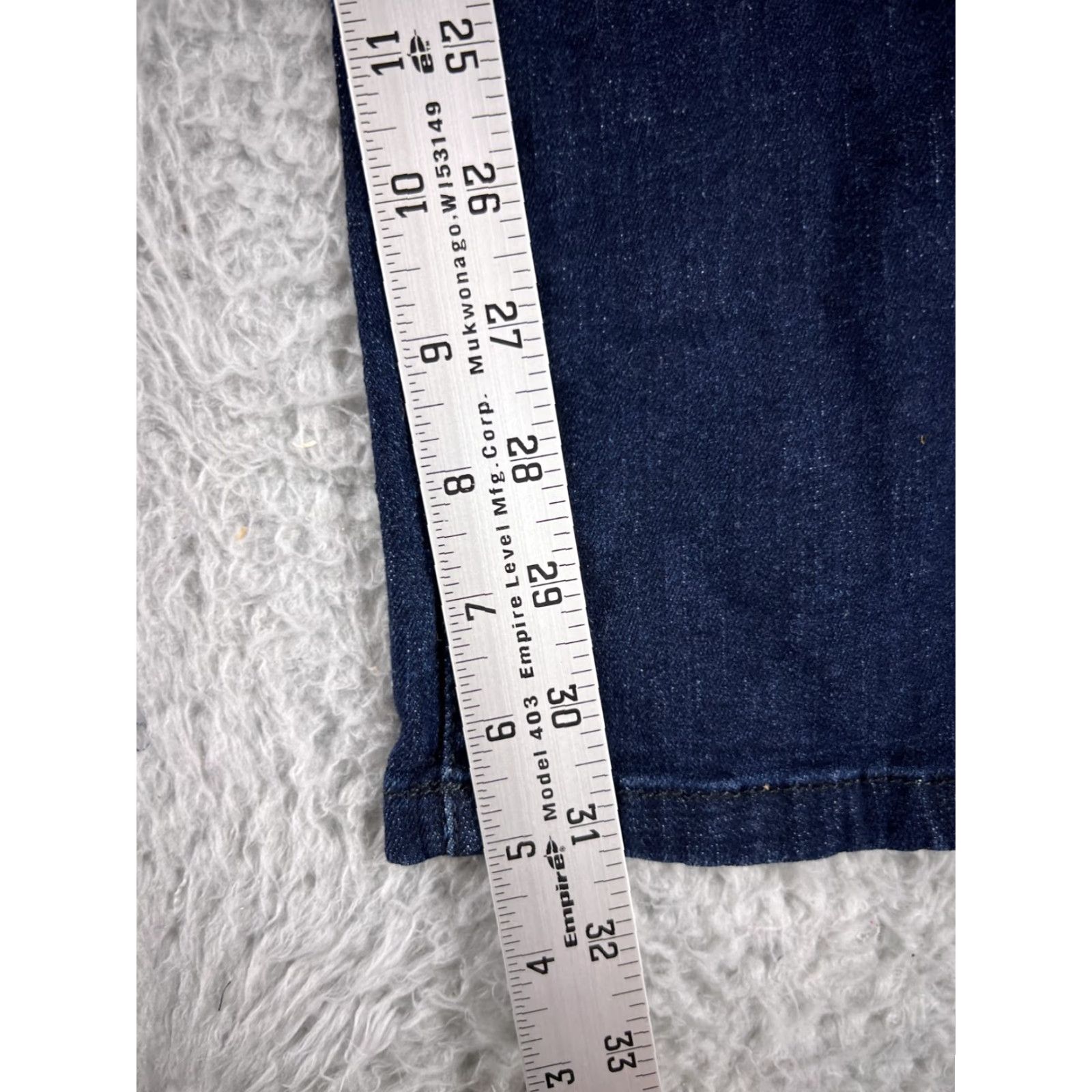Gloria Vanderbilt Gloria Vanderbilt Jeans Women 6 Blue Denim Straight Dark Wash Zip Fly 5-Pocket Design Regular Rise Modern Classic Amanda Size 28" / US 6 / IT 42 - 7 Thumbnail