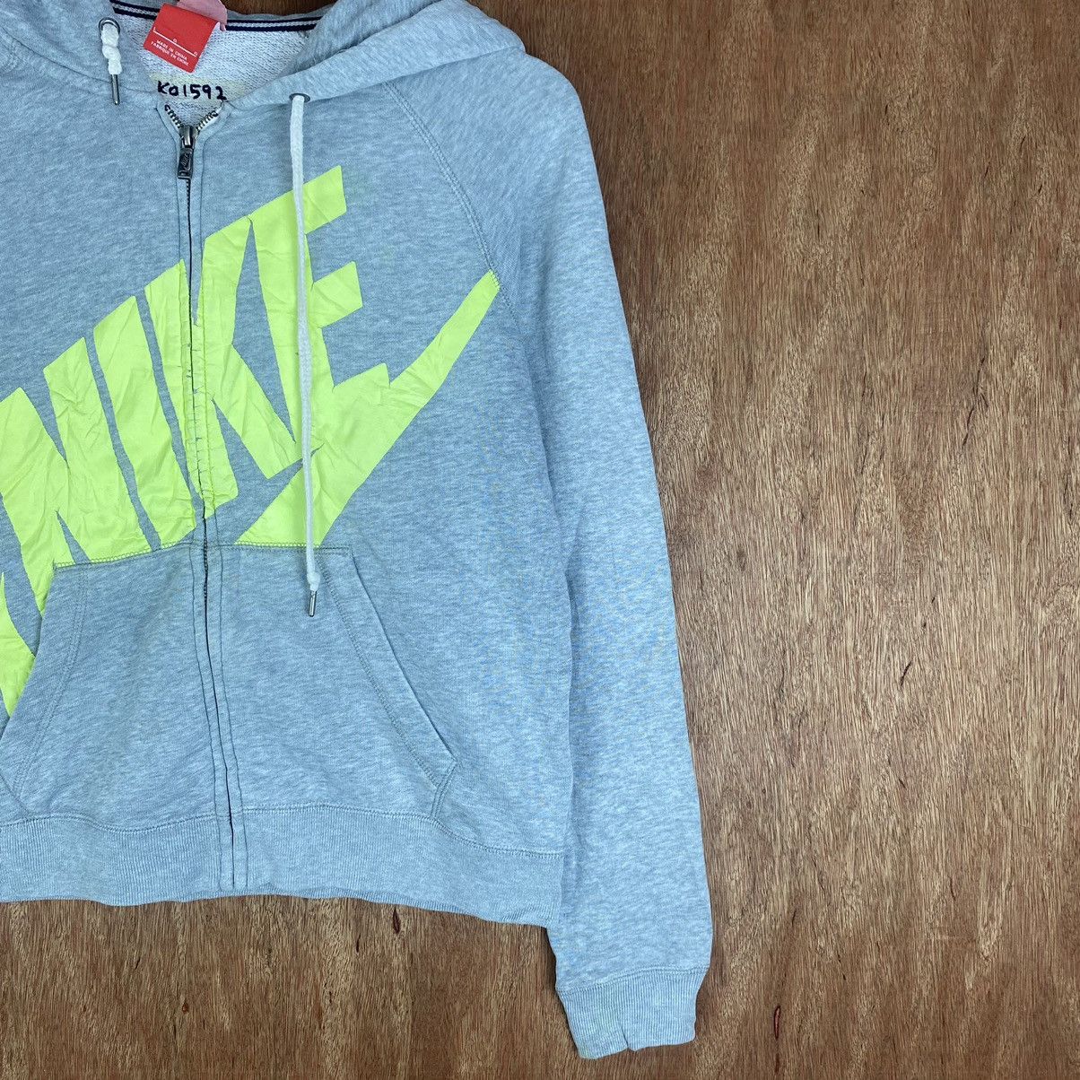 Nike × Vintage Nike Big Logo Front Sweatshirt Hoodie #K01592 Size US M / EU 48-50 / 2 - 5 Thumbnail