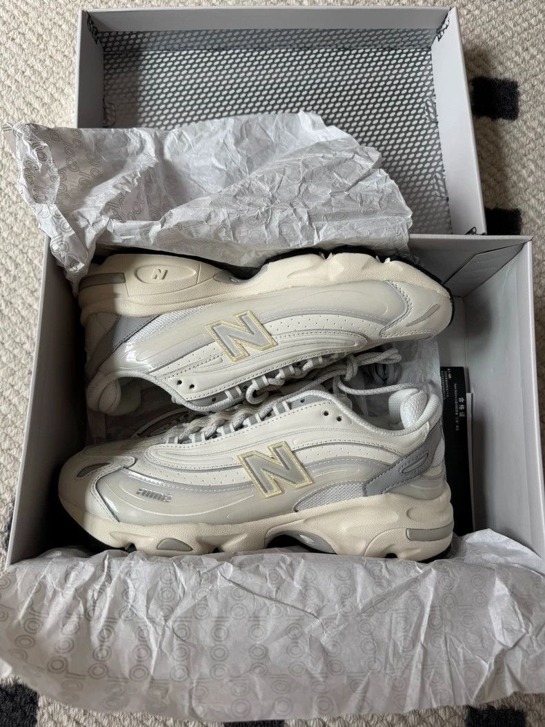 Aime Leon Dore Aime leon doreComfortable, versatile, breathable low-top ru Size US 9.5 / EU 42-43 - 2 Thumbnail