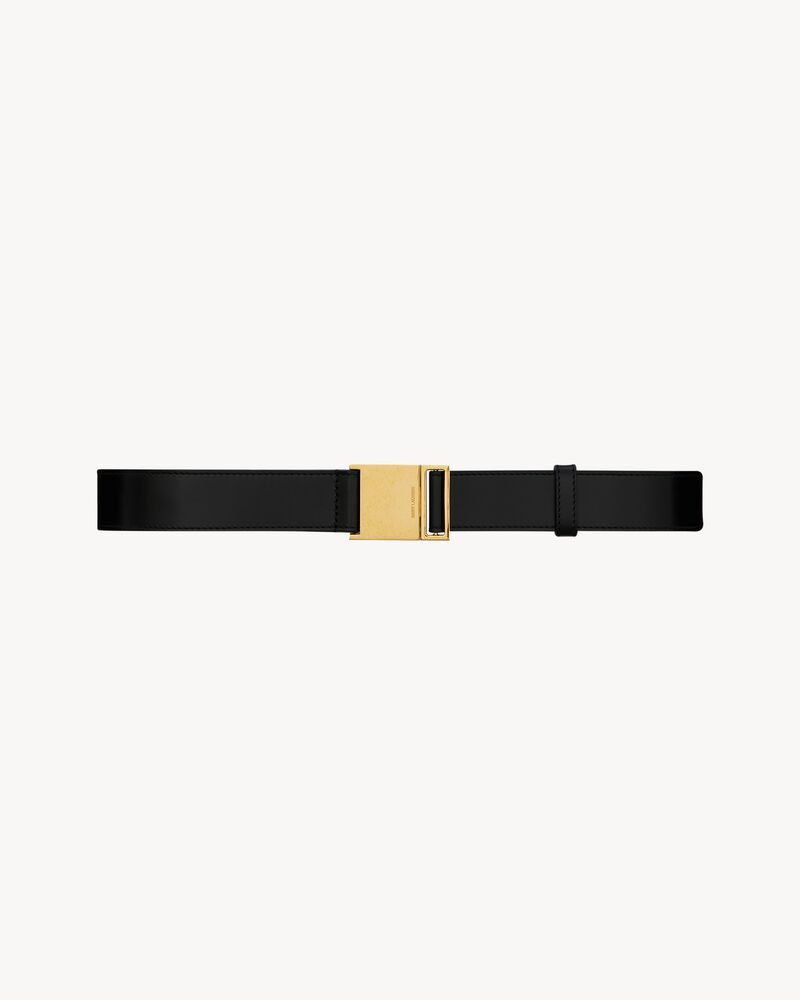 o1b1hav111125 Size: OS / Magnetic Belt in Shiny Leather