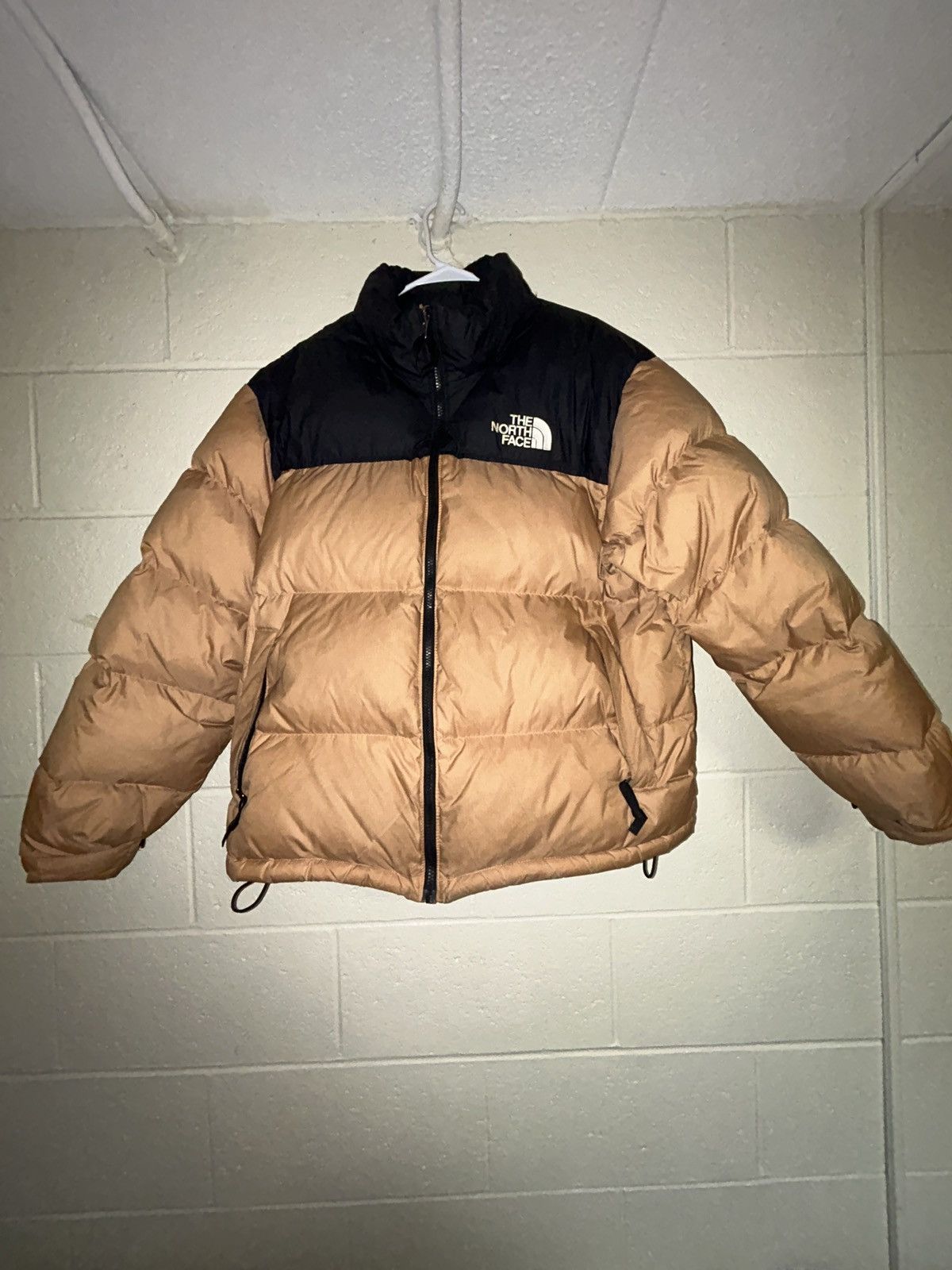The North Face Black & Gold North Face Puffer Jacket Size US XL / EU 56 / 4 - 2 Thumbnail