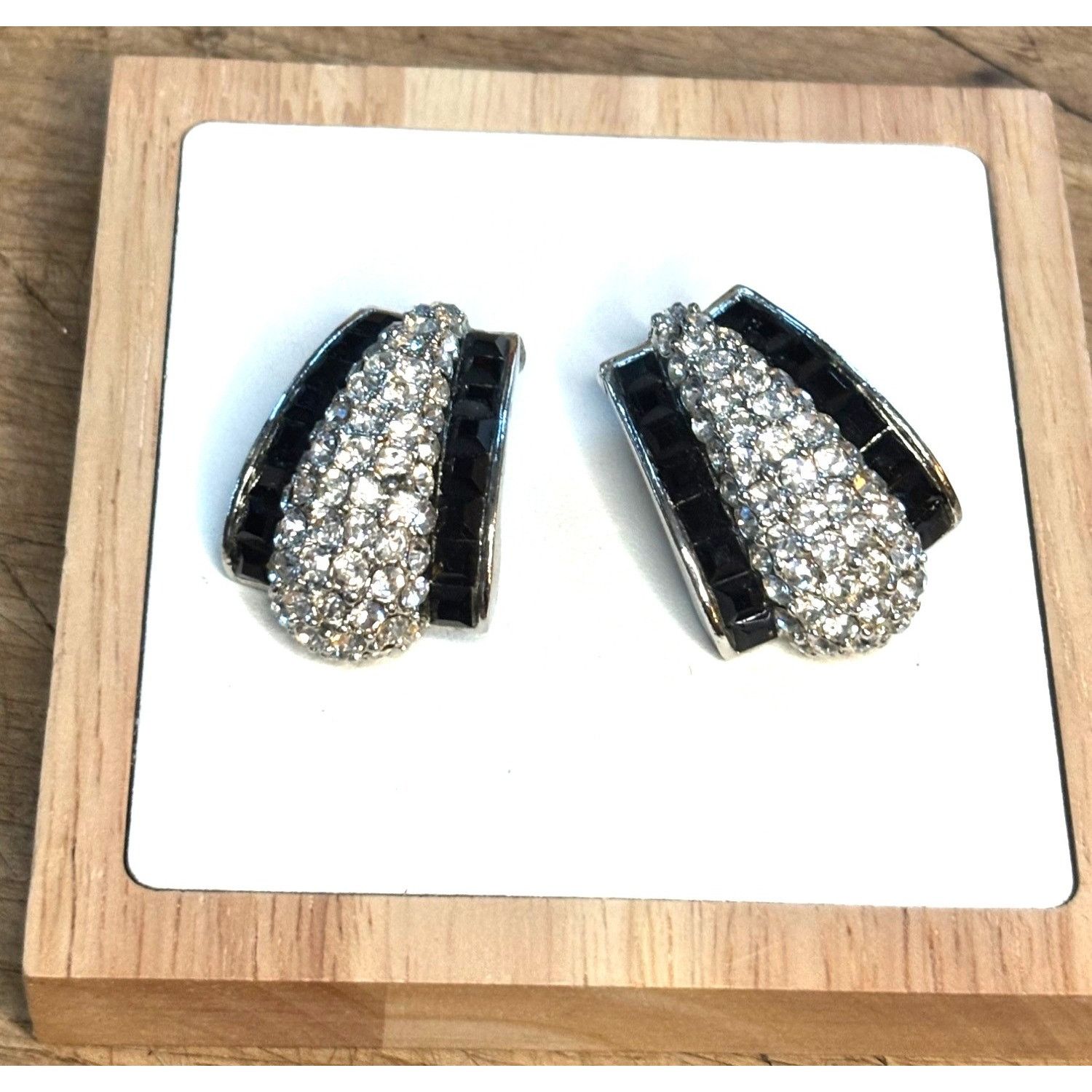 Other Vintage Crystal & Black Stone Earrings Size ONE SIZE - 1 Thumbnail