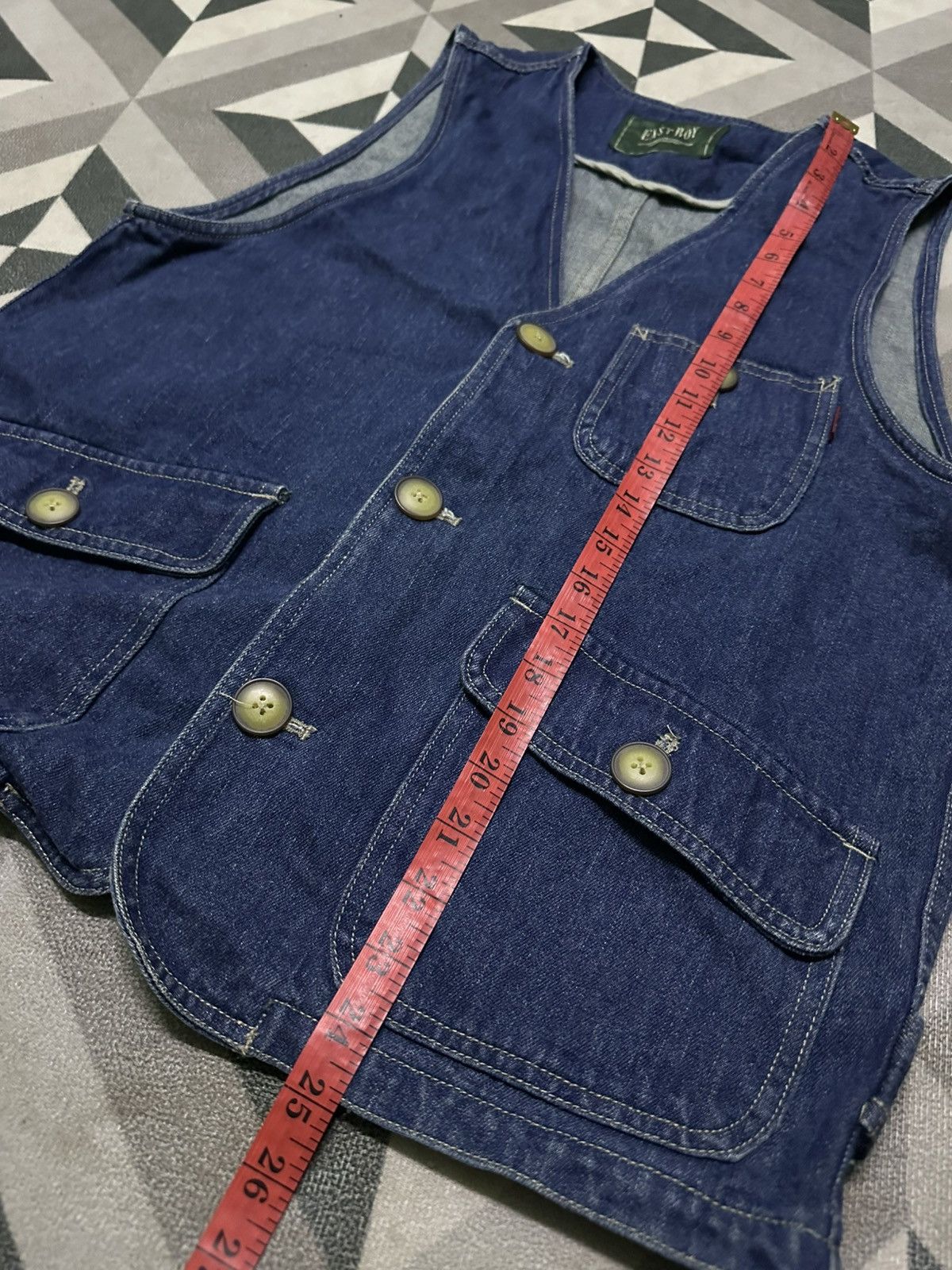 Japanese Brand East boy denim vest with four utility pockets Size US M / EU 48-50 / 2 - 7 Thumbnail