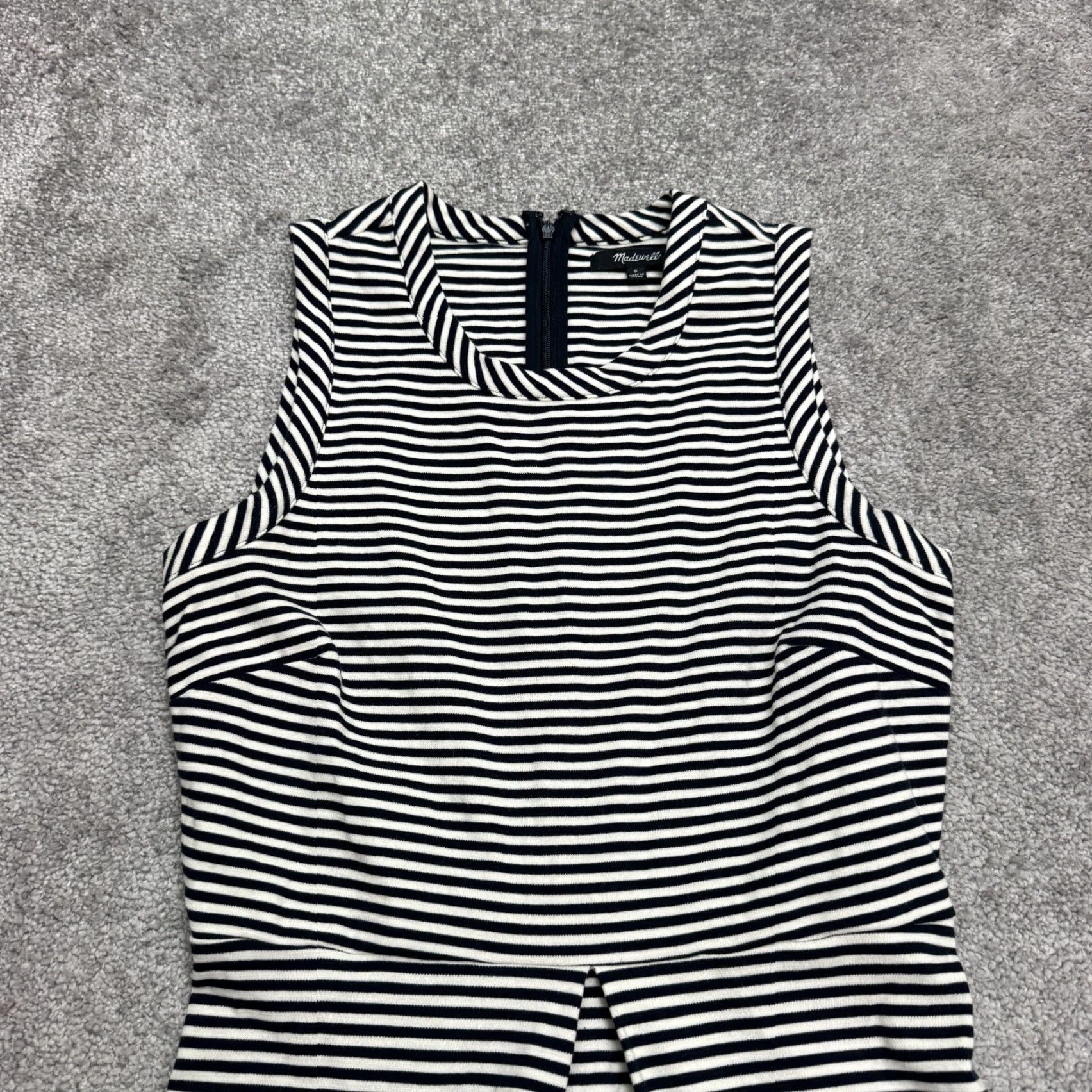 Madewell VINTAGE Madewell Fit & Flare Mini Dress Women Small Navy White Striped Sleeveless Cotton Size S / US 4 / IT 40 - 5 Thumbnail
