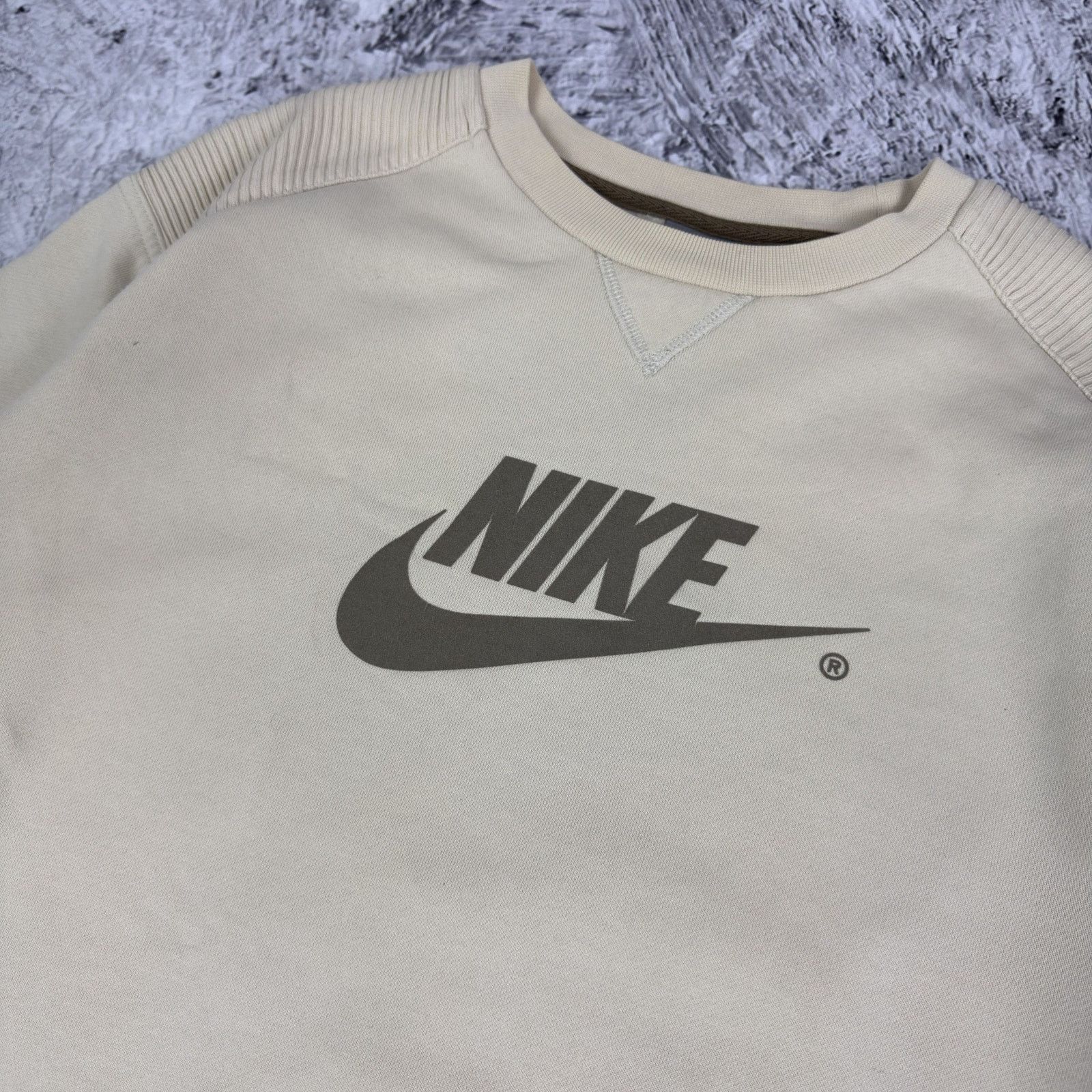 Nike Vintage Y2k Nike Men's Swoosh Spellout Fleece Sweatshirt M Size US M / EU 48-50 / 2 - 4 Thumbnail