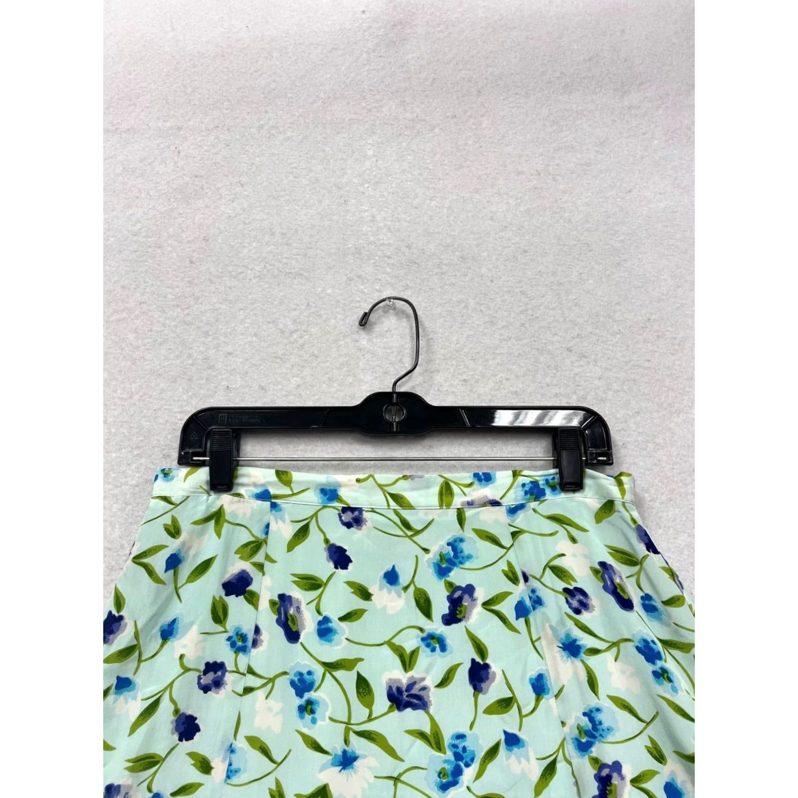 Vintage Sophisticates By Jonathan Martin Floral A-Line Skirt Womens M Midi Blue Nylon Silk Lined Pattern Floral Silk-Nylon Blend Size 32" / US 10 / IT 46 - 4 Thumbnail
