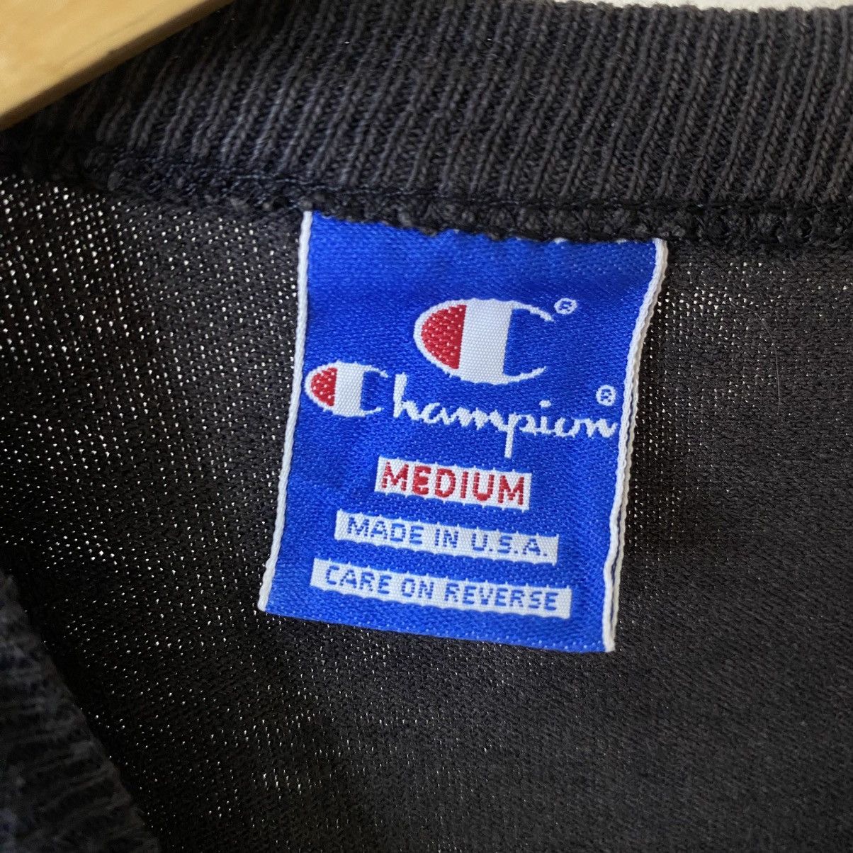 Champion Vintage 90s Champion Essential Small Script Crewneck Tshirt Size US S / EU 44-46 / 1 - 4 Thumbnail