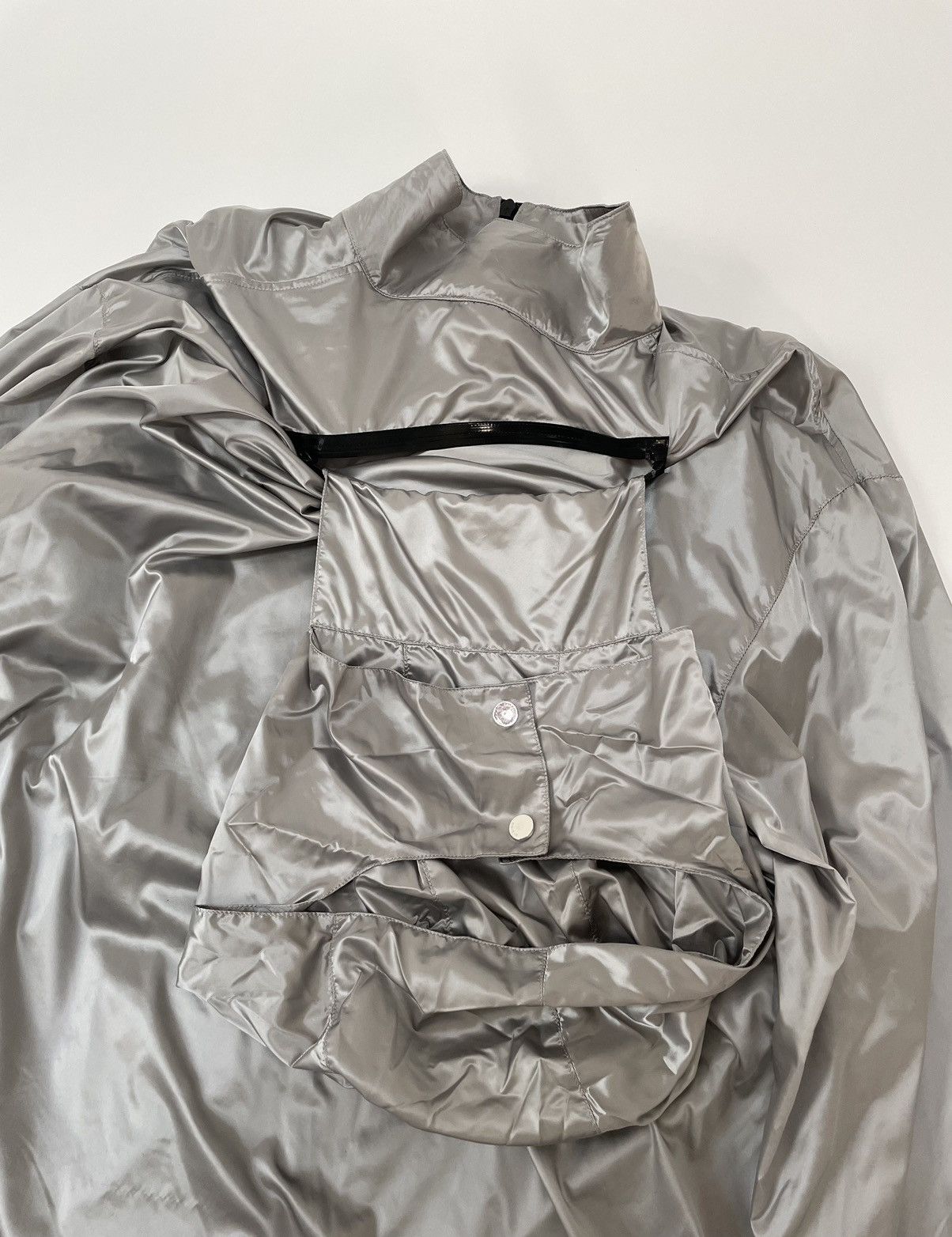 Raf Simons RAF SIMONS SS 19 Silver Nylon Raincoat Size US M / EU 48-50 / 2 - 5 Thumbnail