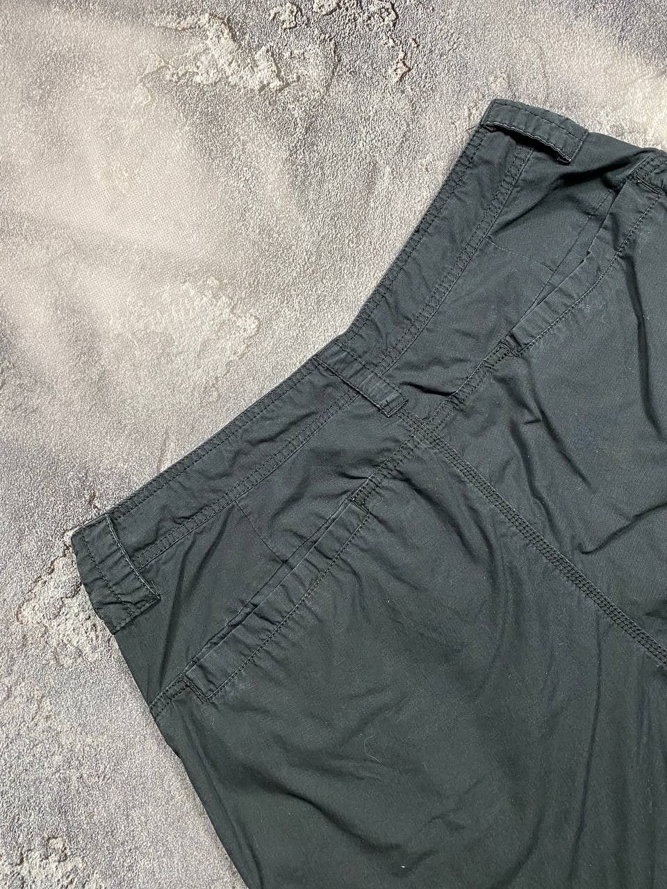 Nike Nike Sportswear (Deep Black Cargo Shorts) Size US 36 / EU 52 - 4 Thumbnail