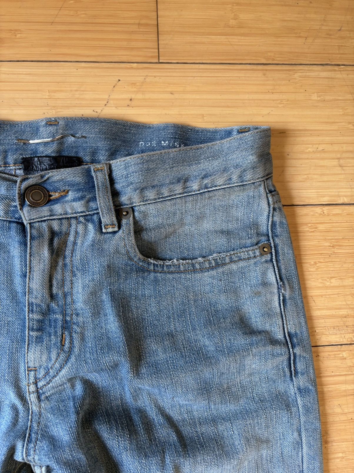 Yves Saint Laurent Ysl ripped denim Size US 27 - 2 Thumbnail