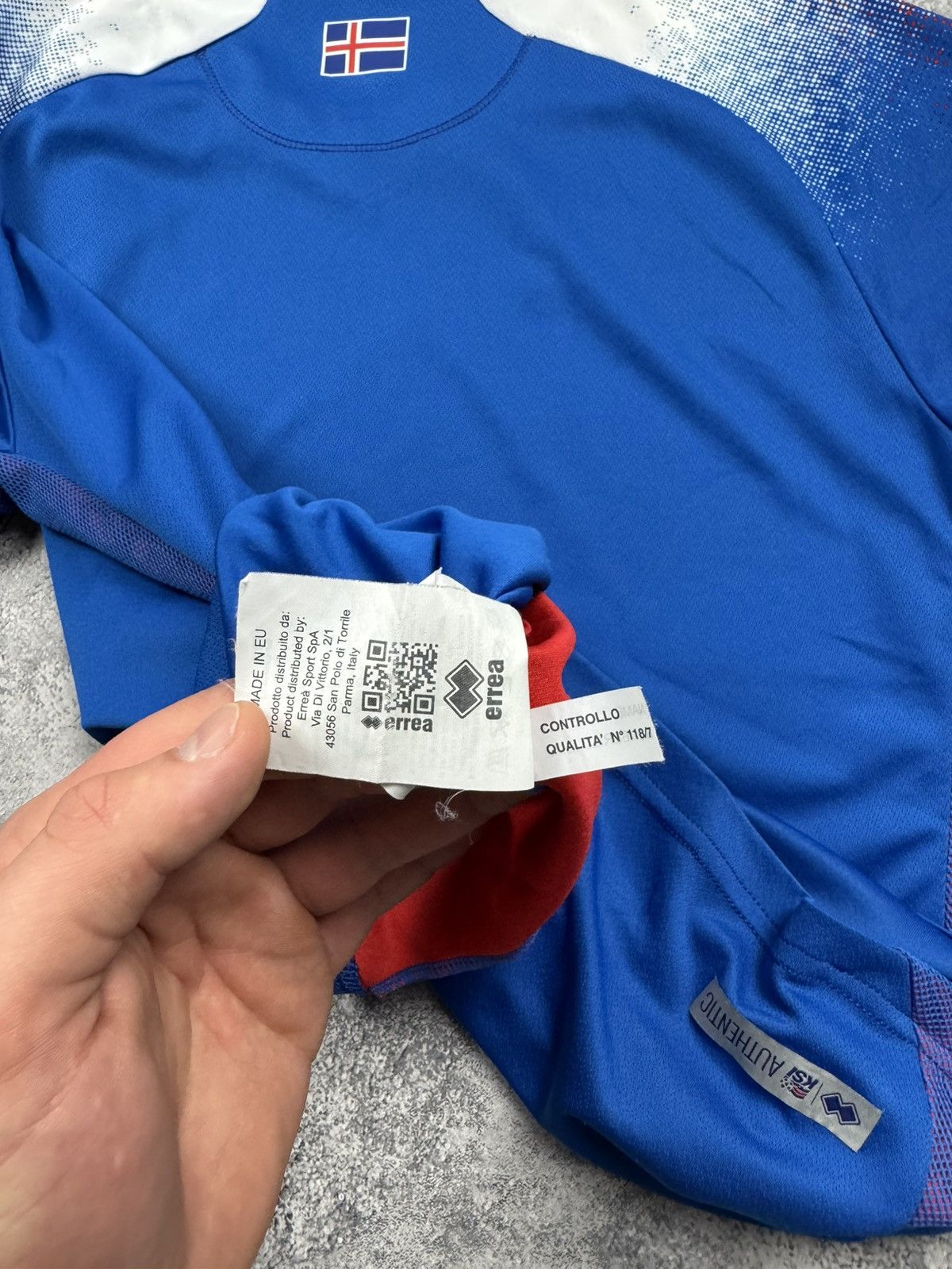 Errea ICELAND TEAM 2018/2019 FOOTBALL JERSEY HOME ERREA ORIGINAL Size US L / EU 52-54 / 3 - 23 Thumbnail