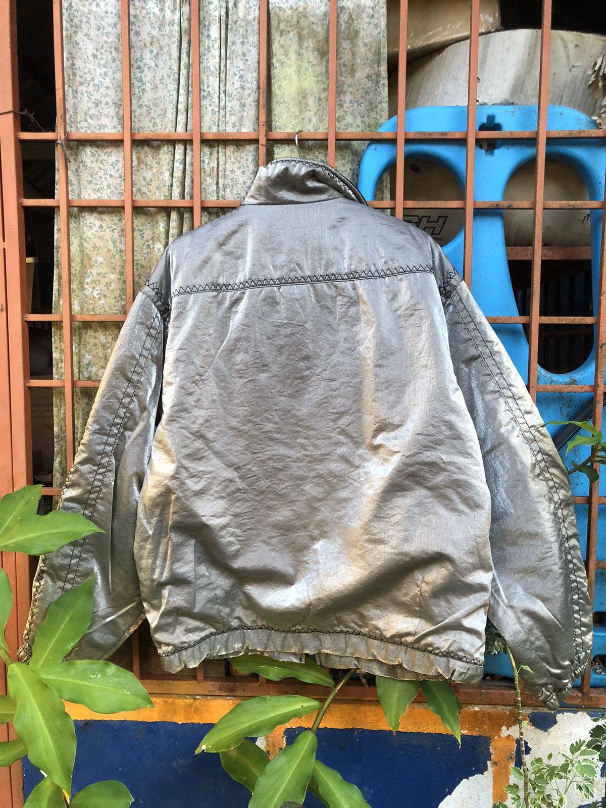 Goldwin × Vintage × Warner Bros Vintage Goldwin Looney Tunes Bomber Jacket Size US XL / EU 56 / 4 - 5 Thumbnail